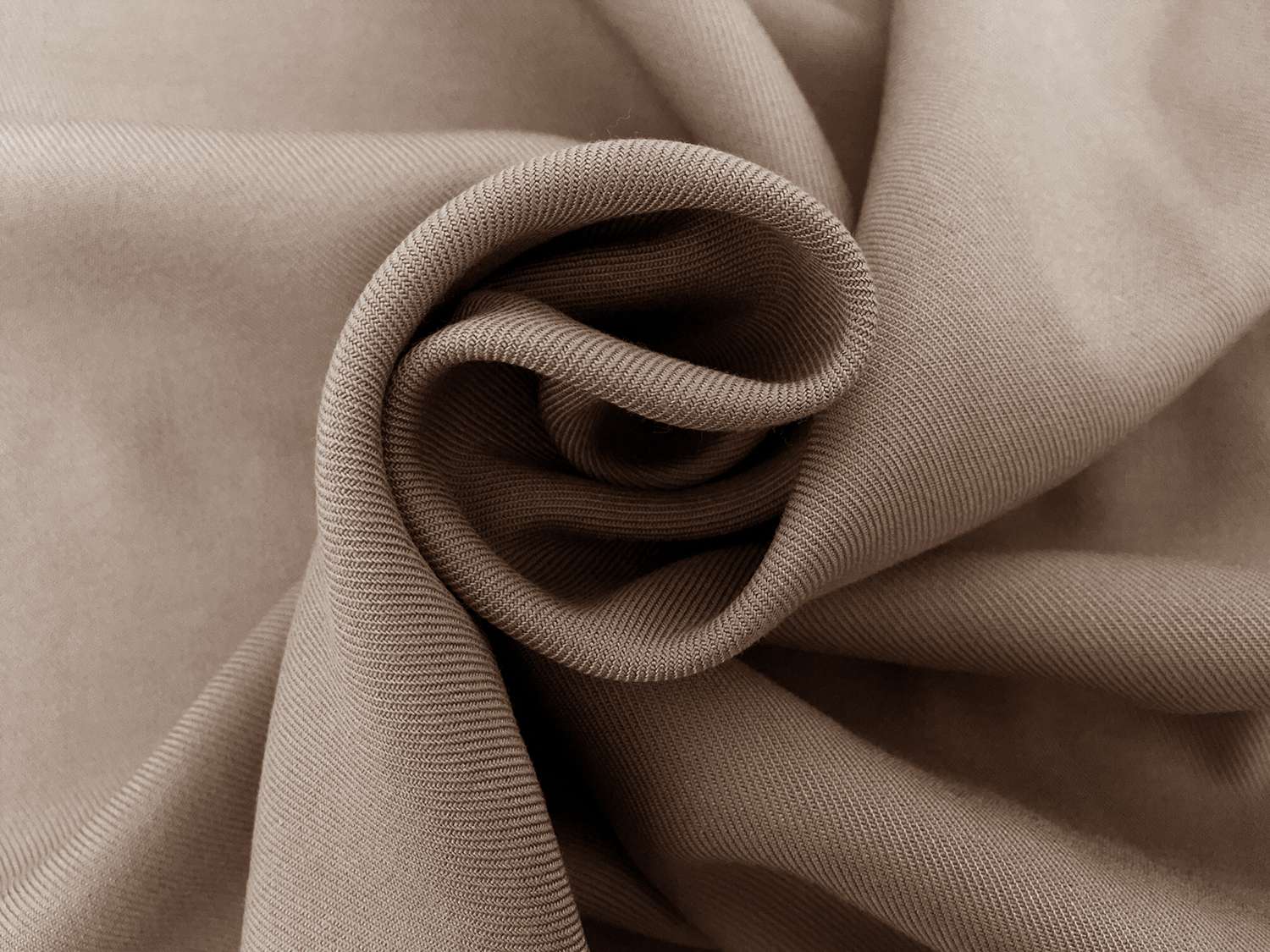 Viscose Twill in Mauve1