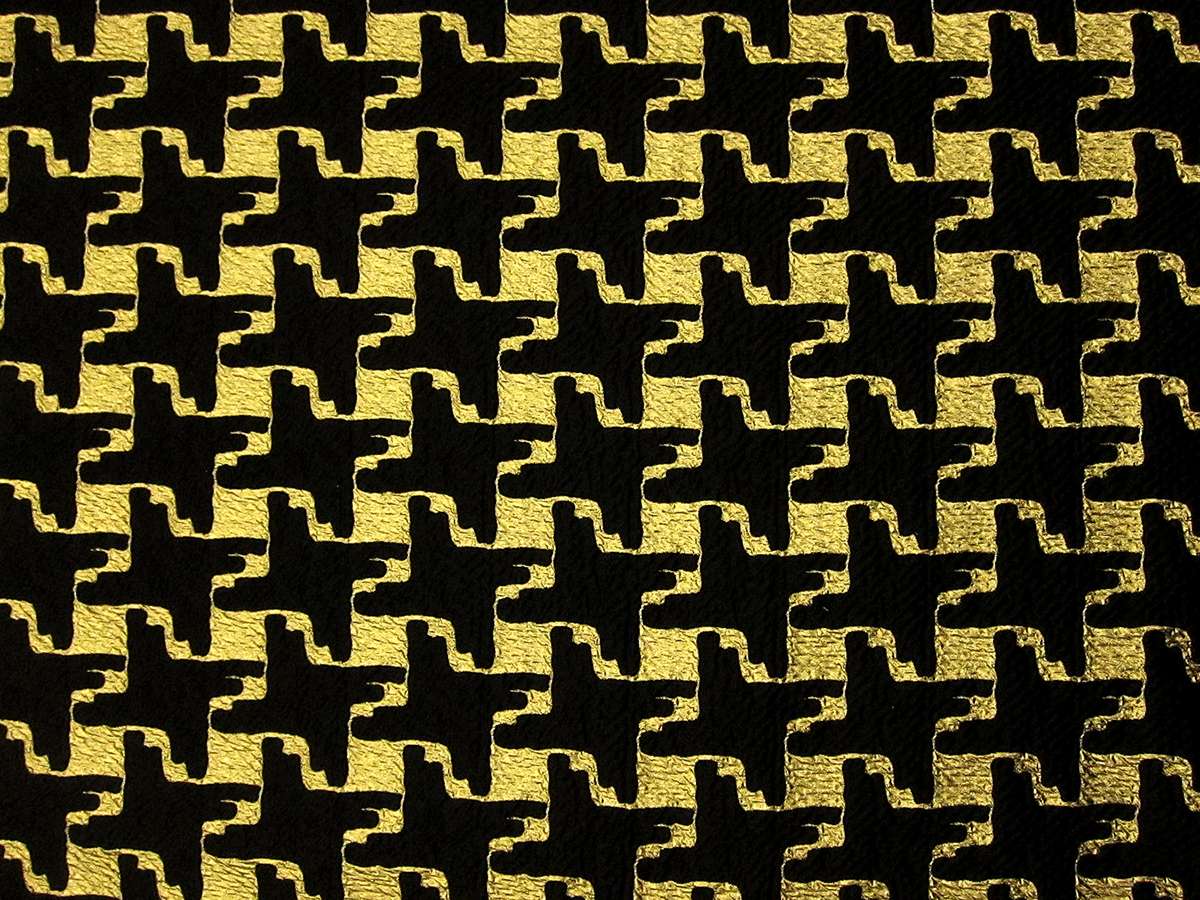 Houndstooth Lamé Cloqué0