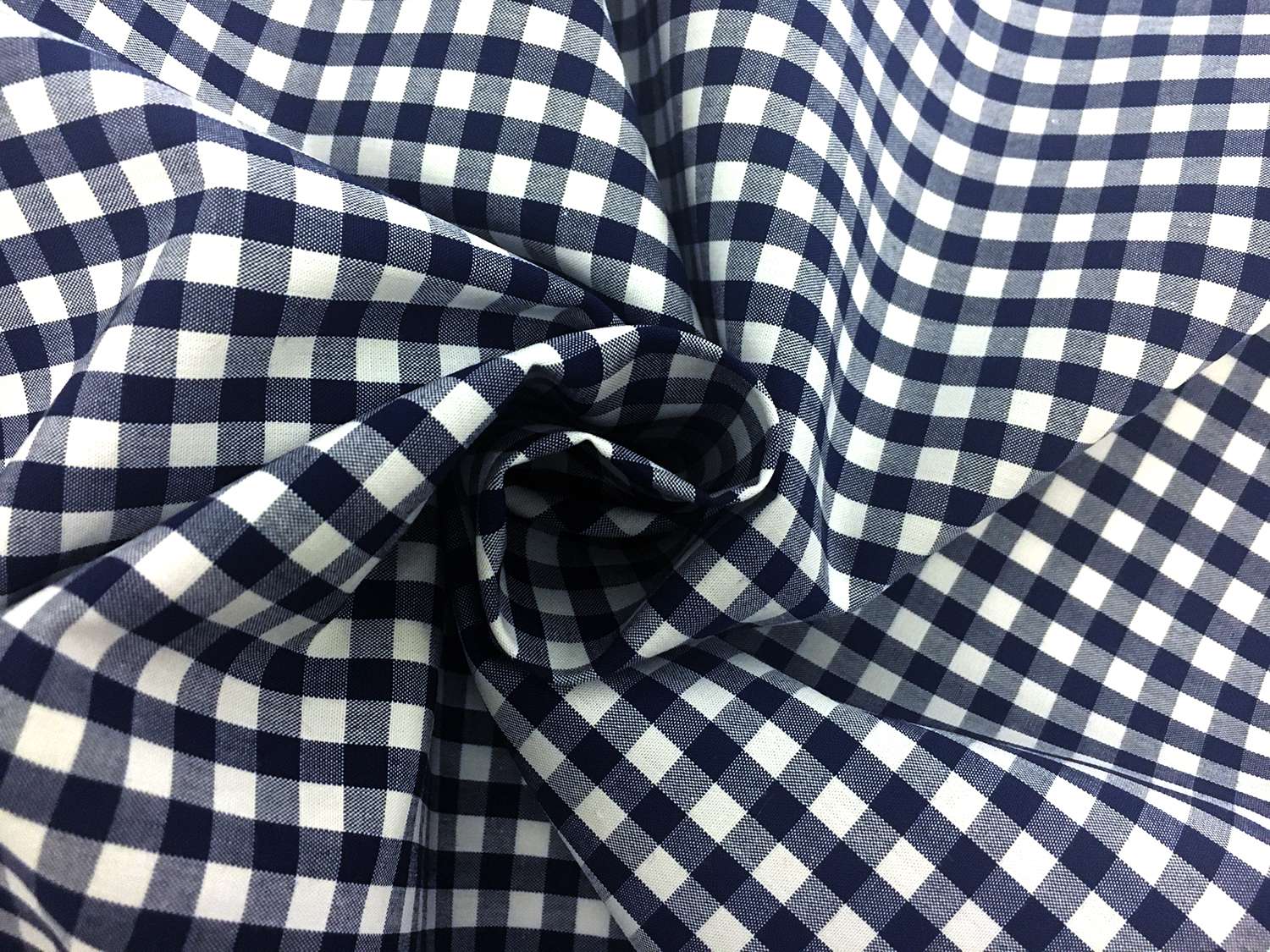 1/4" Cotton Gingham in Navy1