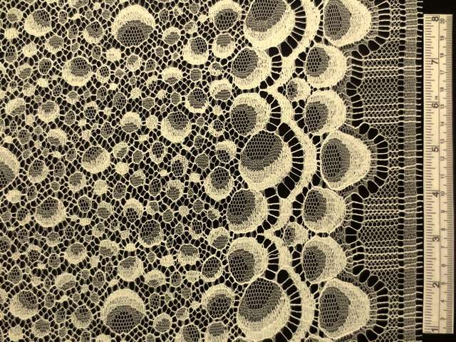 Chantilly Lace0
