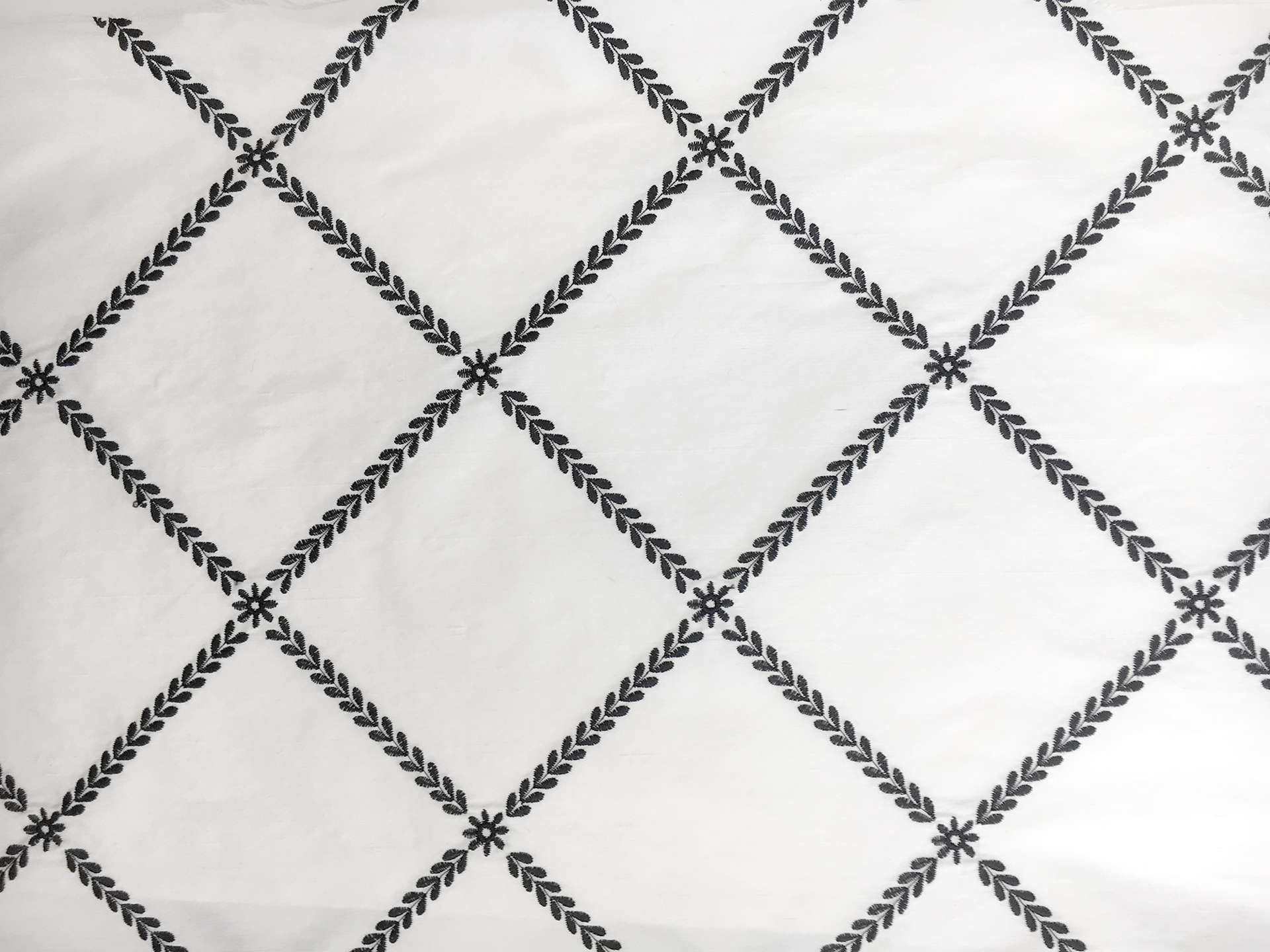 Embroidered Silk Shantung with Diamond Print0