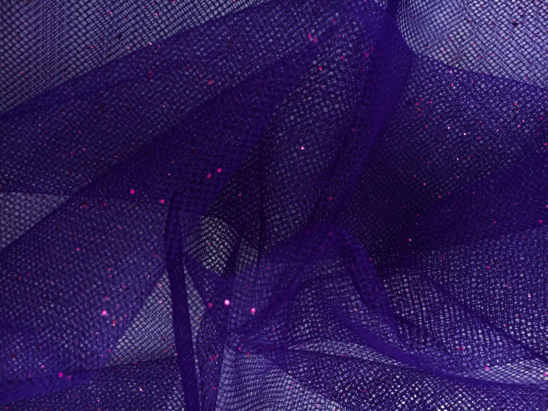 Metallic Illusion in Violet0