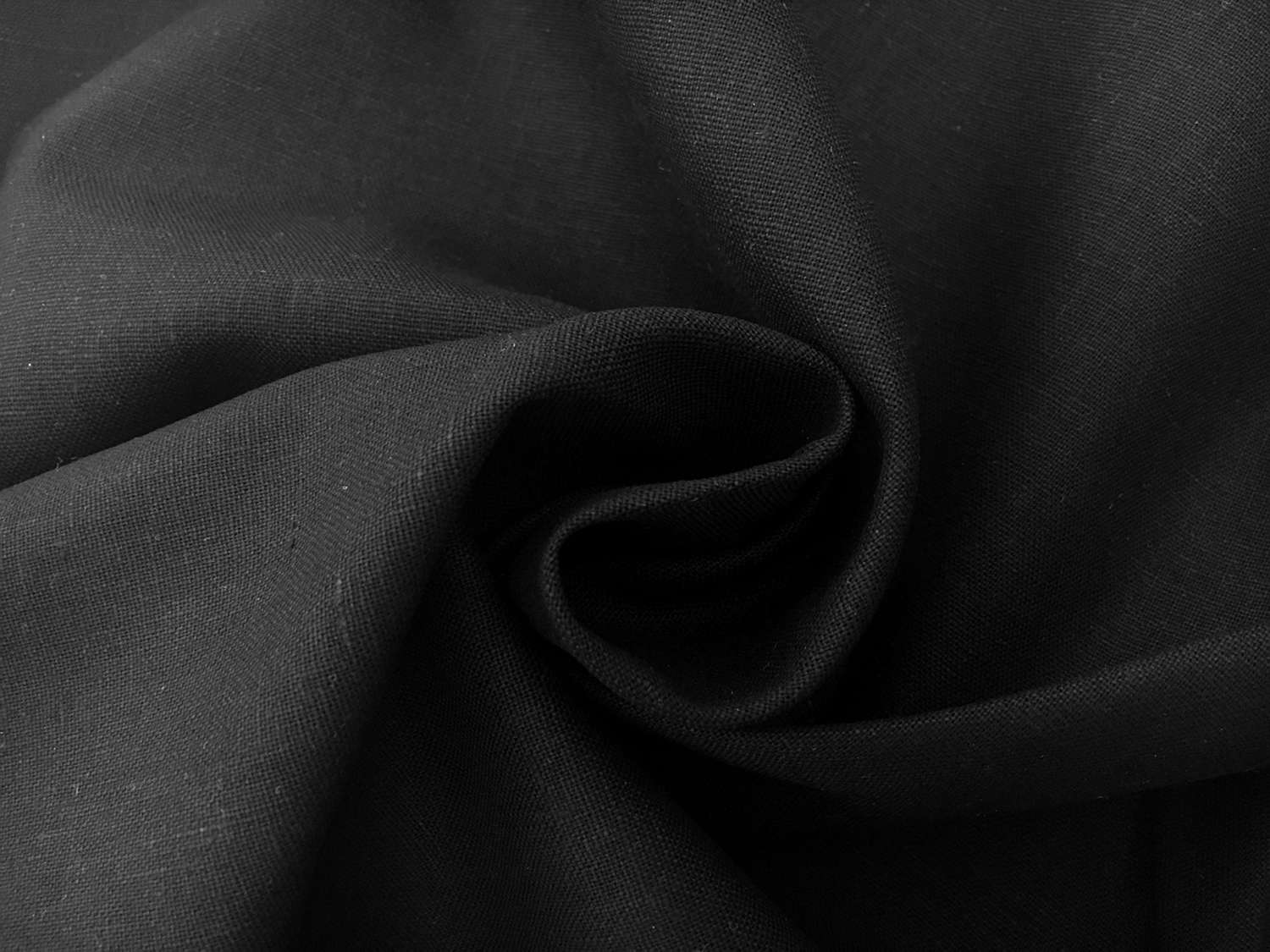 Linen Cotton Blend in Black1