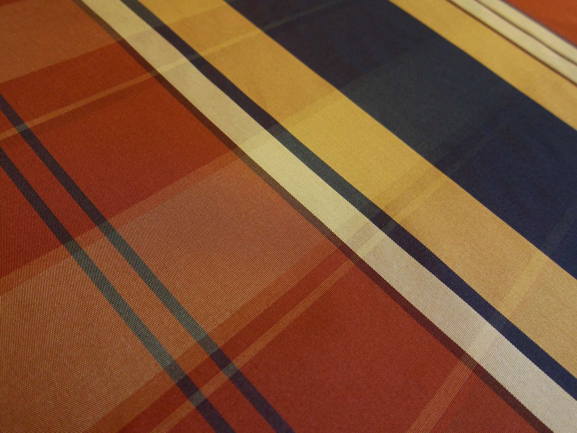 Silk Plaid Taffeta2