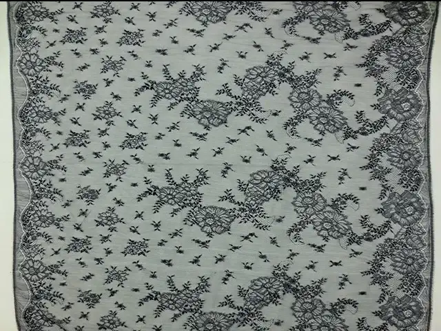 Chantilly Lace3