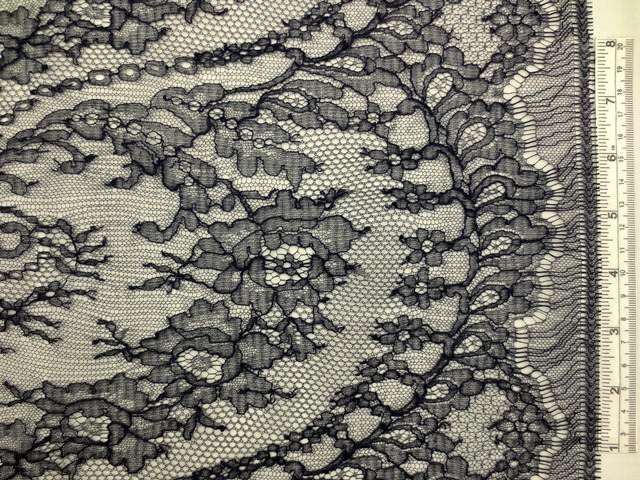 Chantilly Lace0