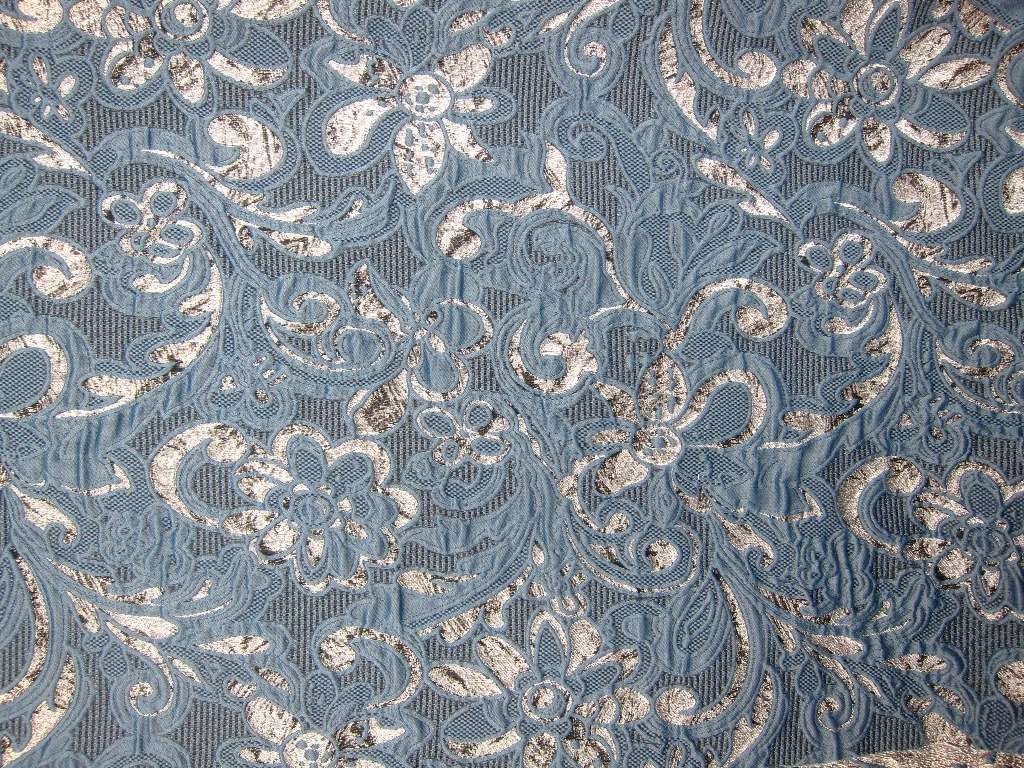 Metallic Cloque0