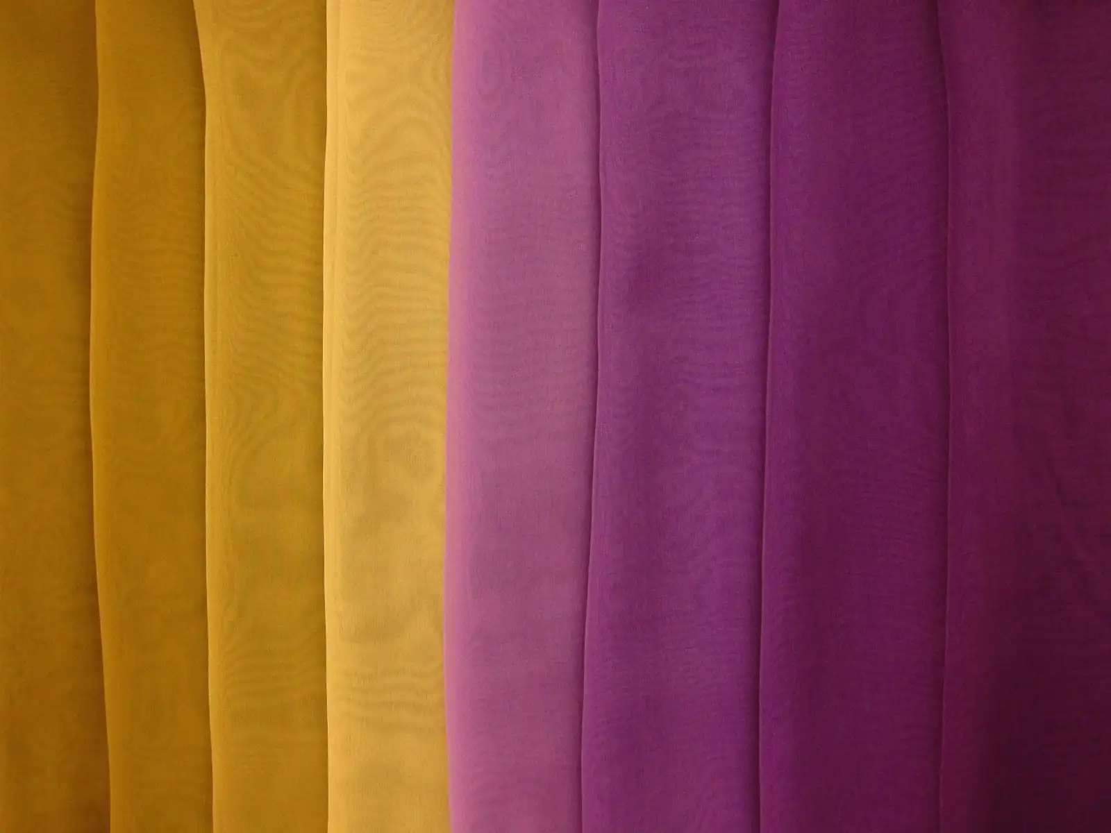 Silk Ombré Chiffon0