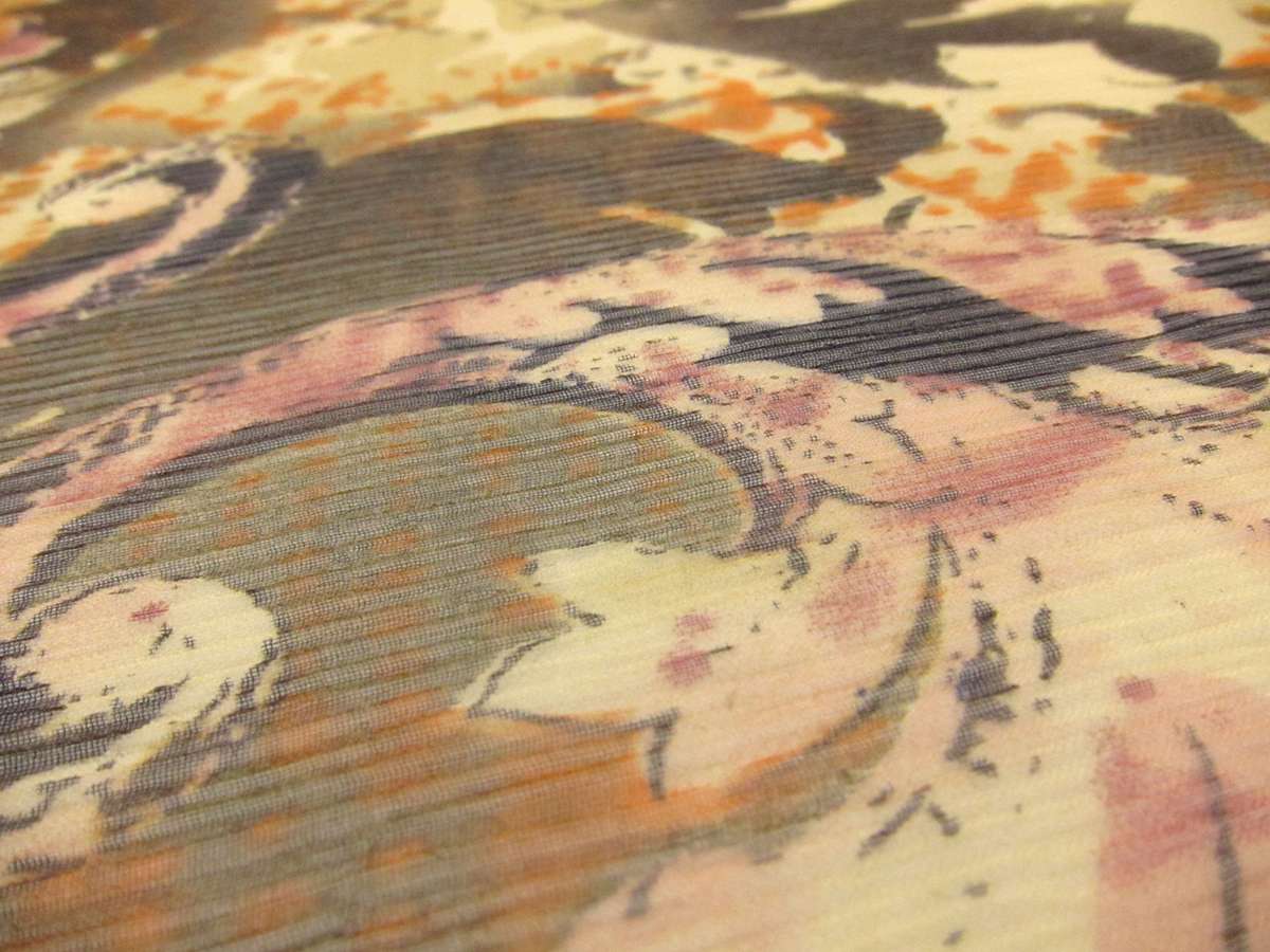 Printed Crinkle Silk Chiffon1