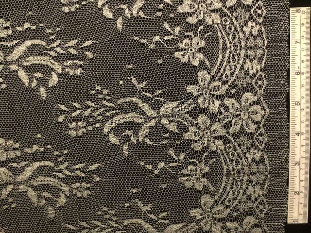 Metallic Chantilly Lace0