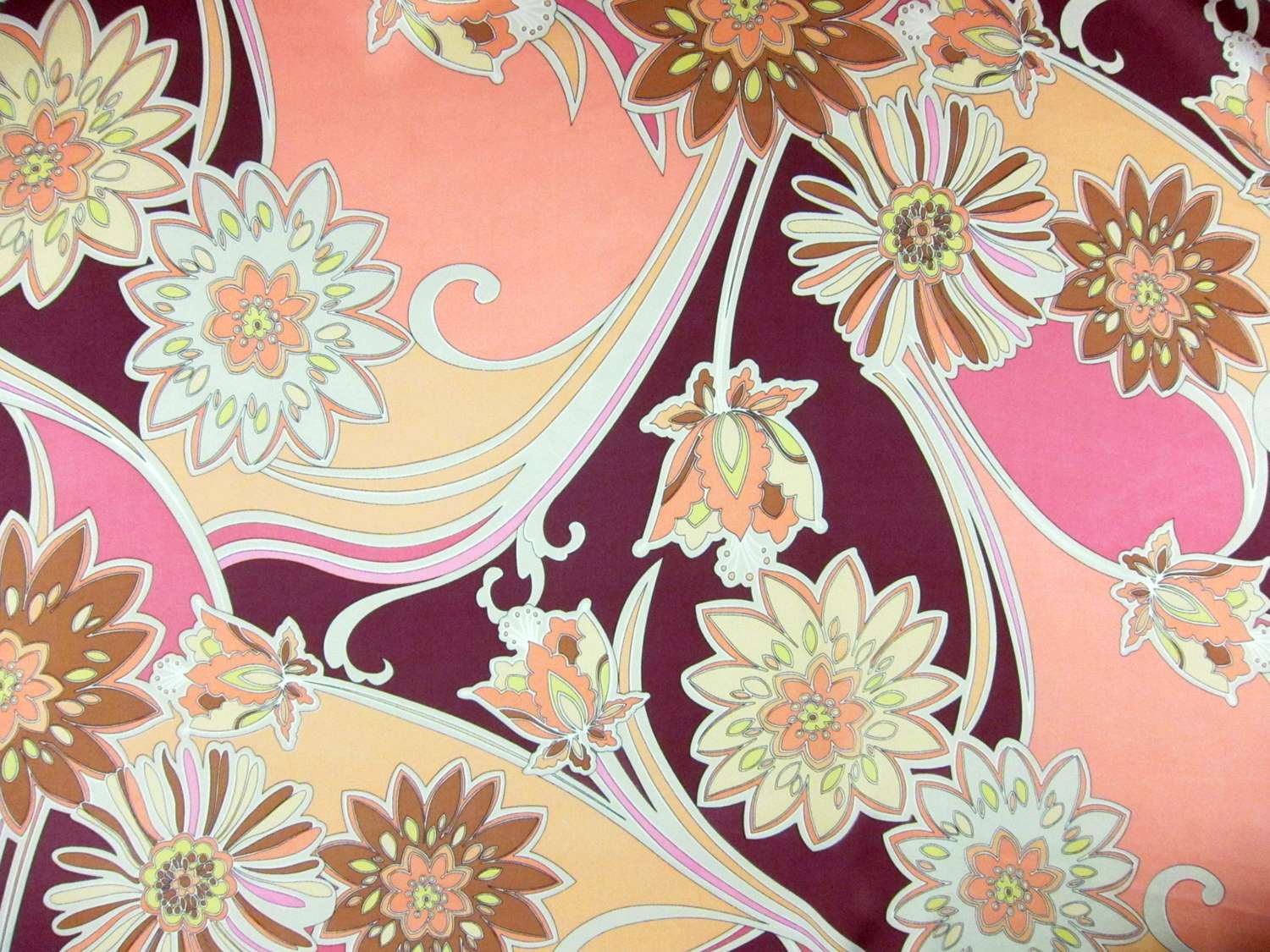 REDUCED Printed Silk Charmeuse0