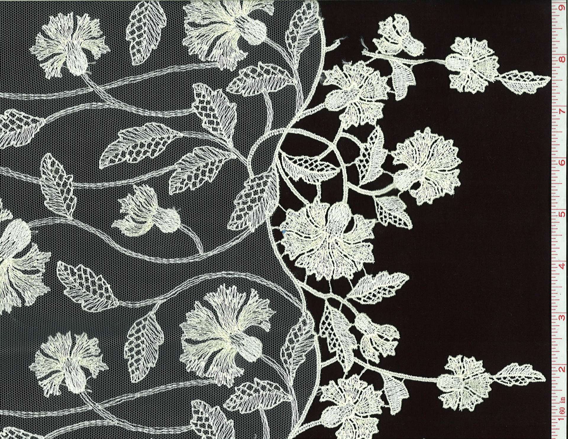 Embroidered Illusion0