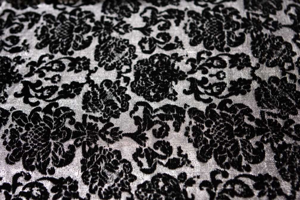 Silk Rayon Lurex BurnOut Velvet2
