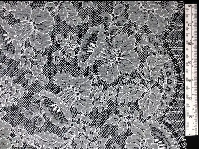 Chantilly Lace0