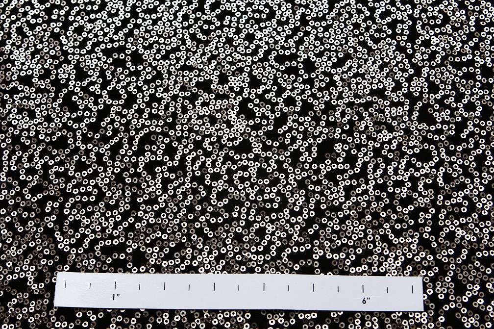 Sequins on Stretch Velvet1