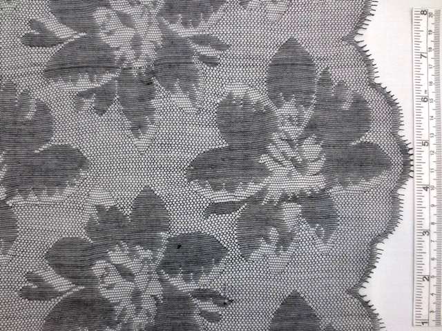 Chantilly Lace0