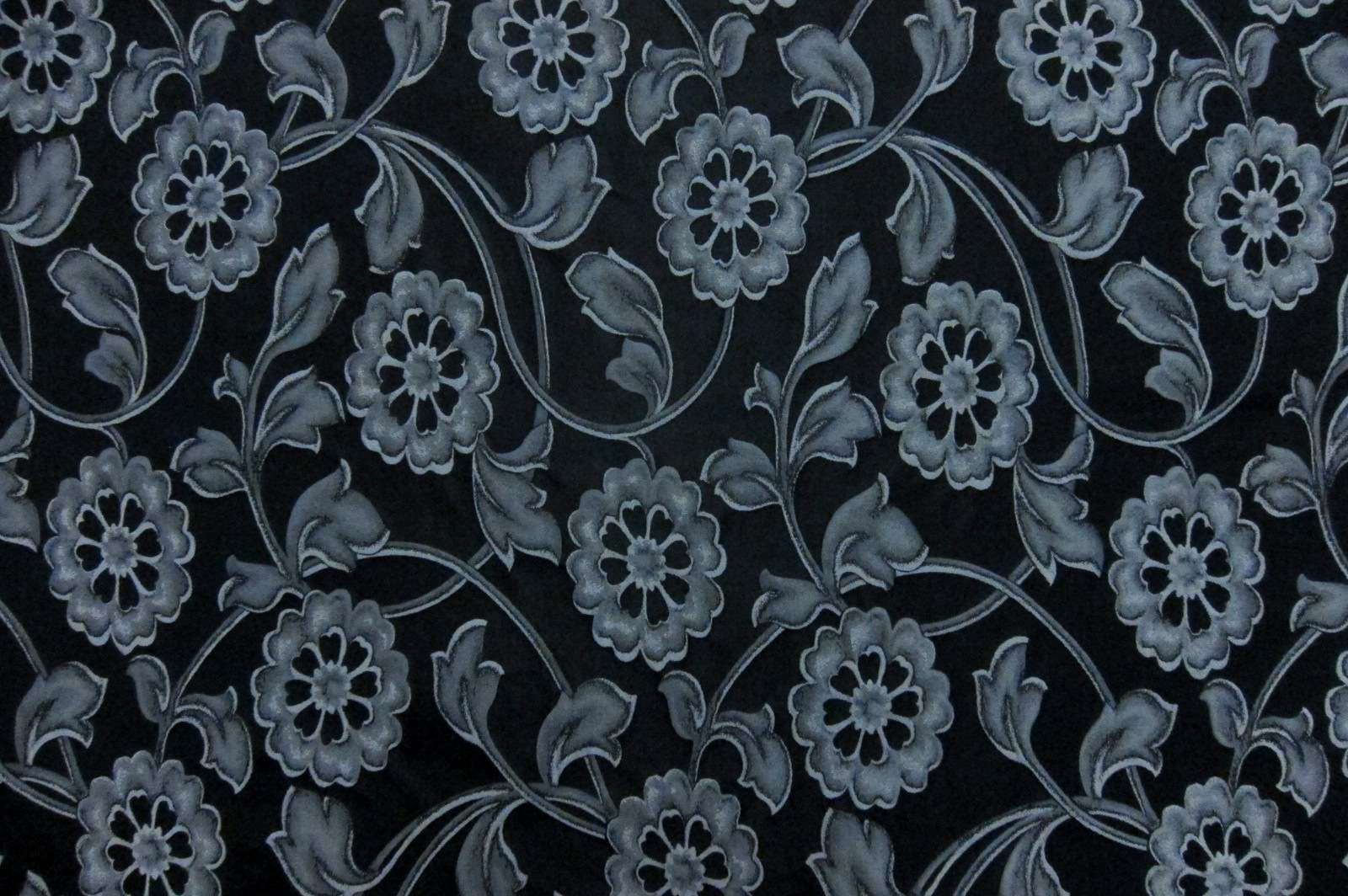 Floral Matelassé0