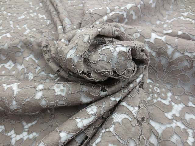 Chantilly Lace4