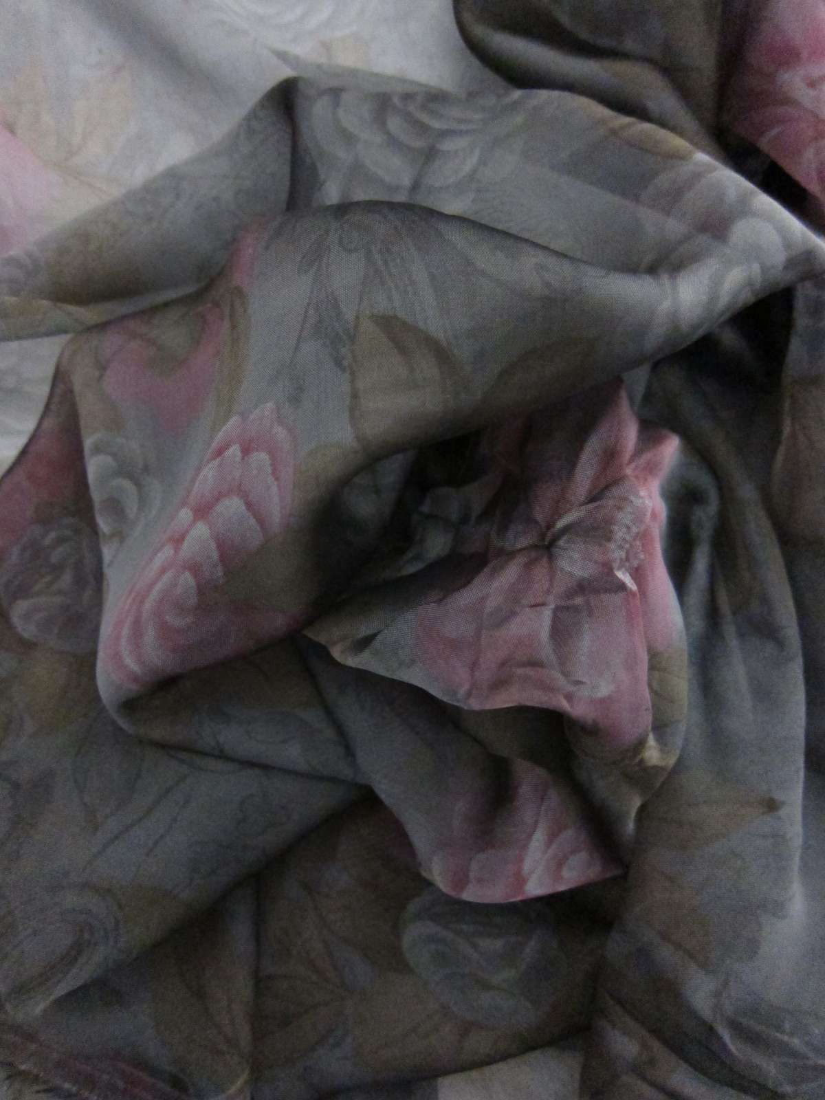 Iridescent Silk Chiffon Print2