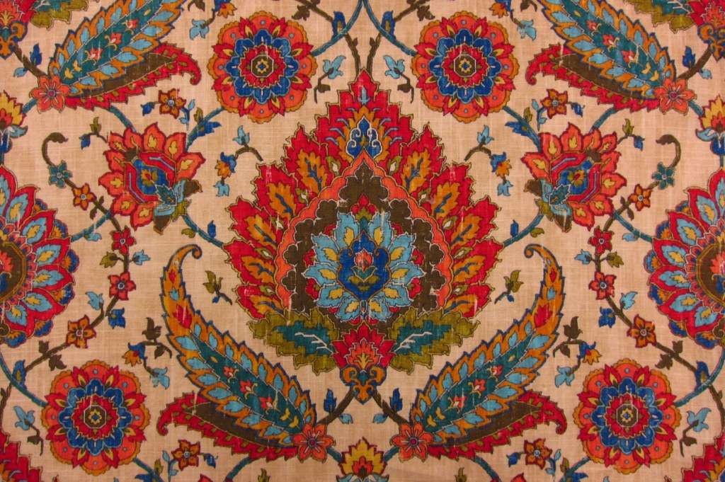 Linen Upholstery Paisley Print0