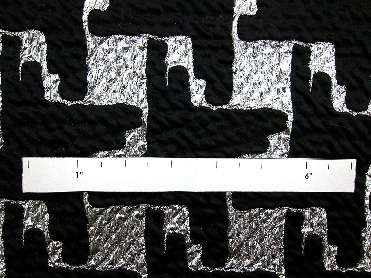 Houndstooth Lamé Cloqué2