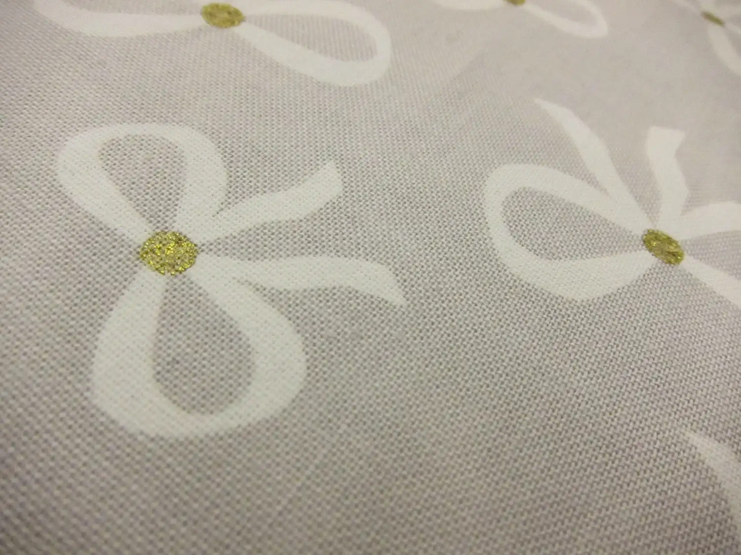Cotton Broadcloth Metallic Print0