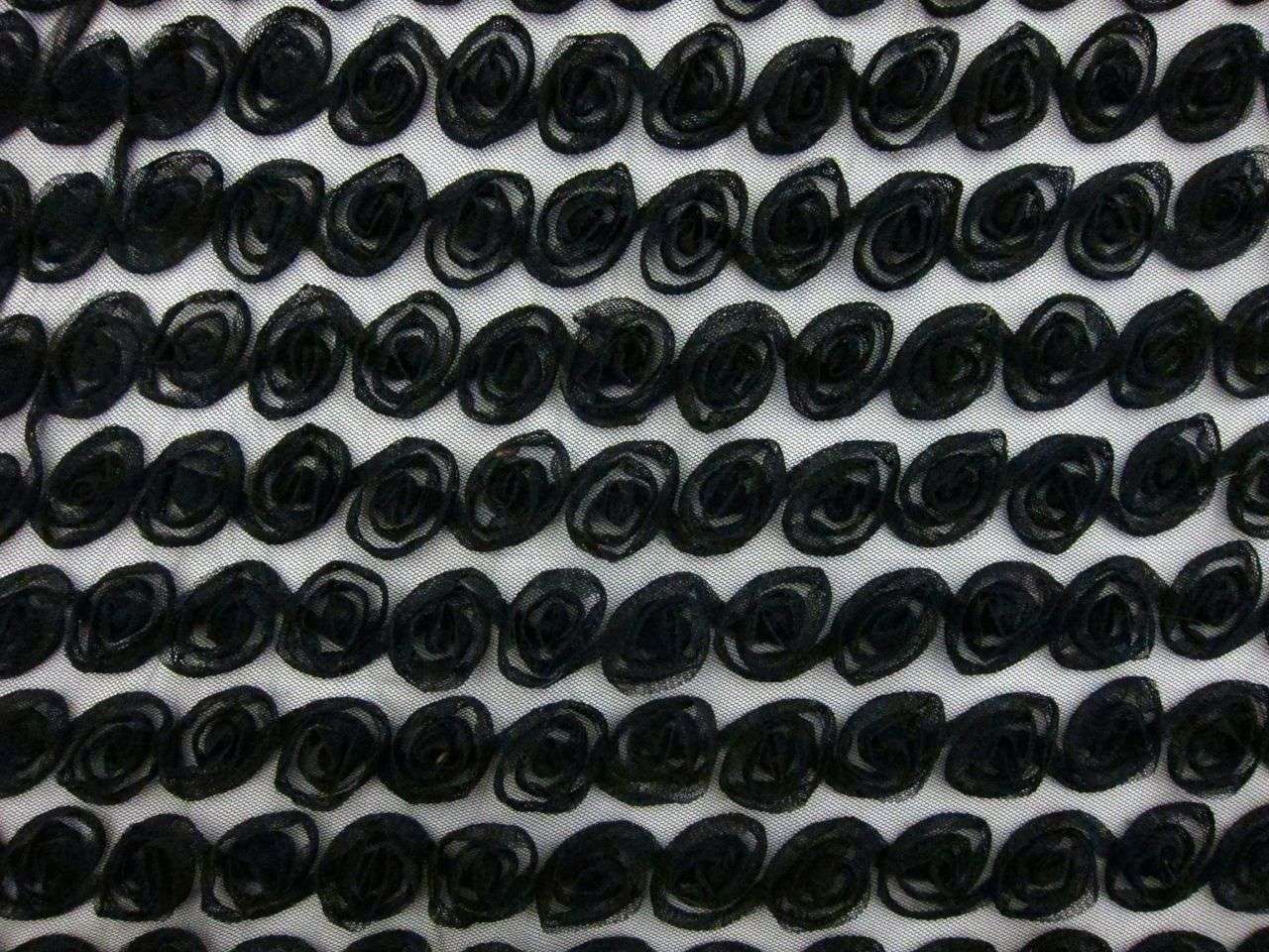 Tulle Rosettes on Tulle0