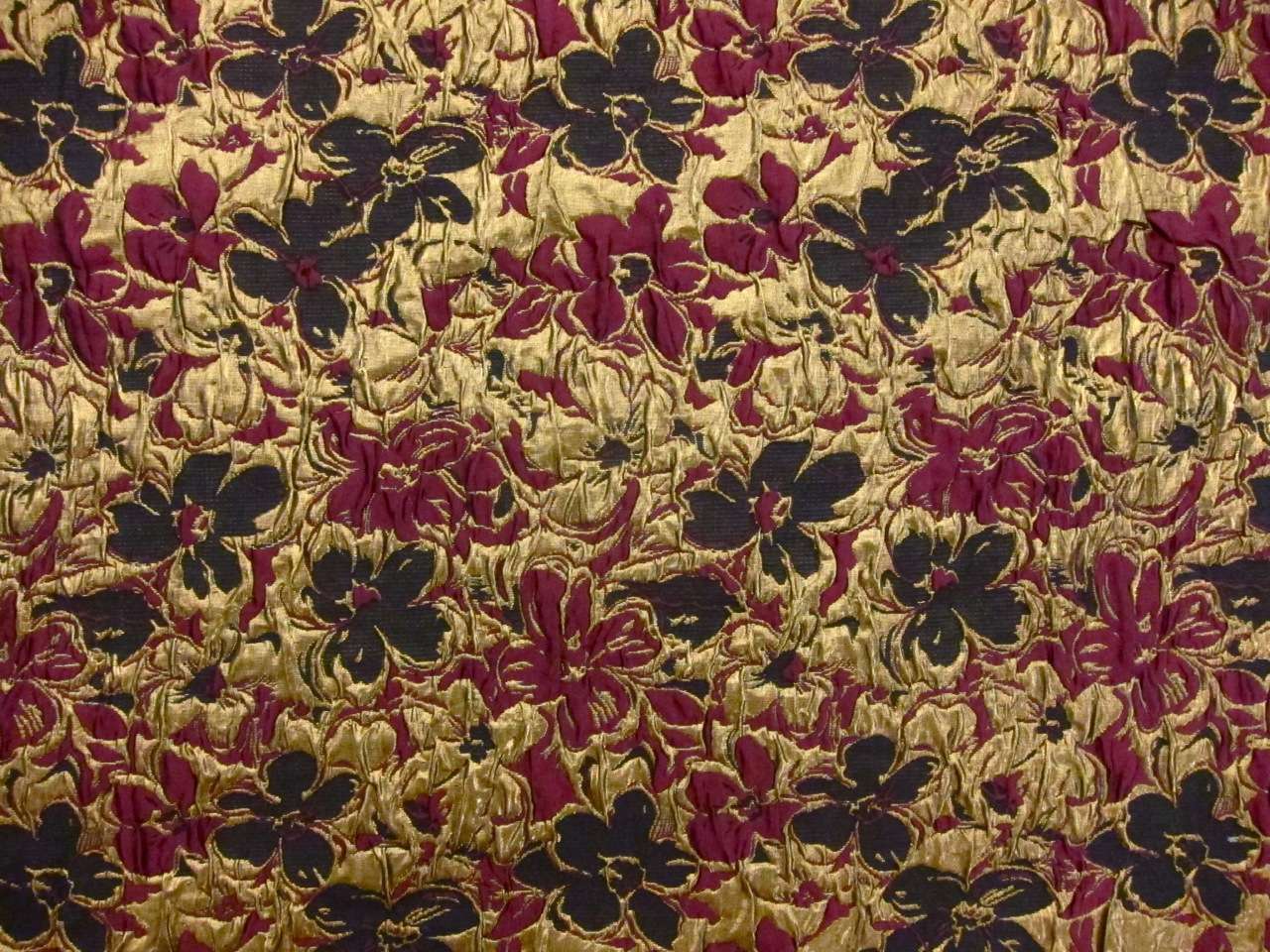Metallic Cloqué