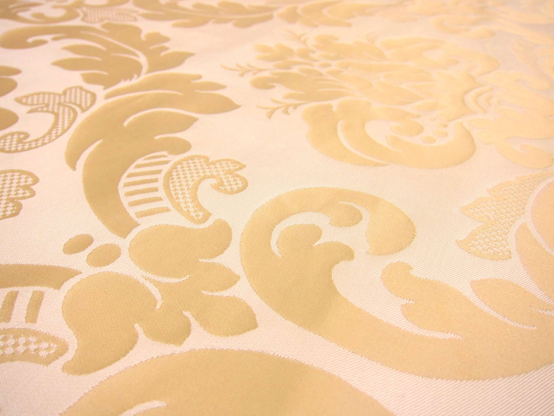 Silk Brocade2