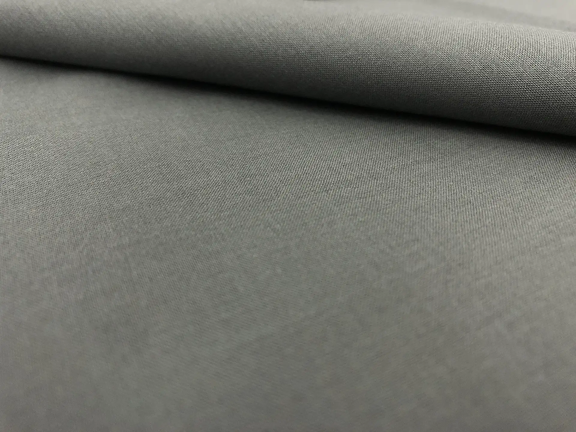 Italian Cotton Extra Fine Pocketing in Grigio Scuro