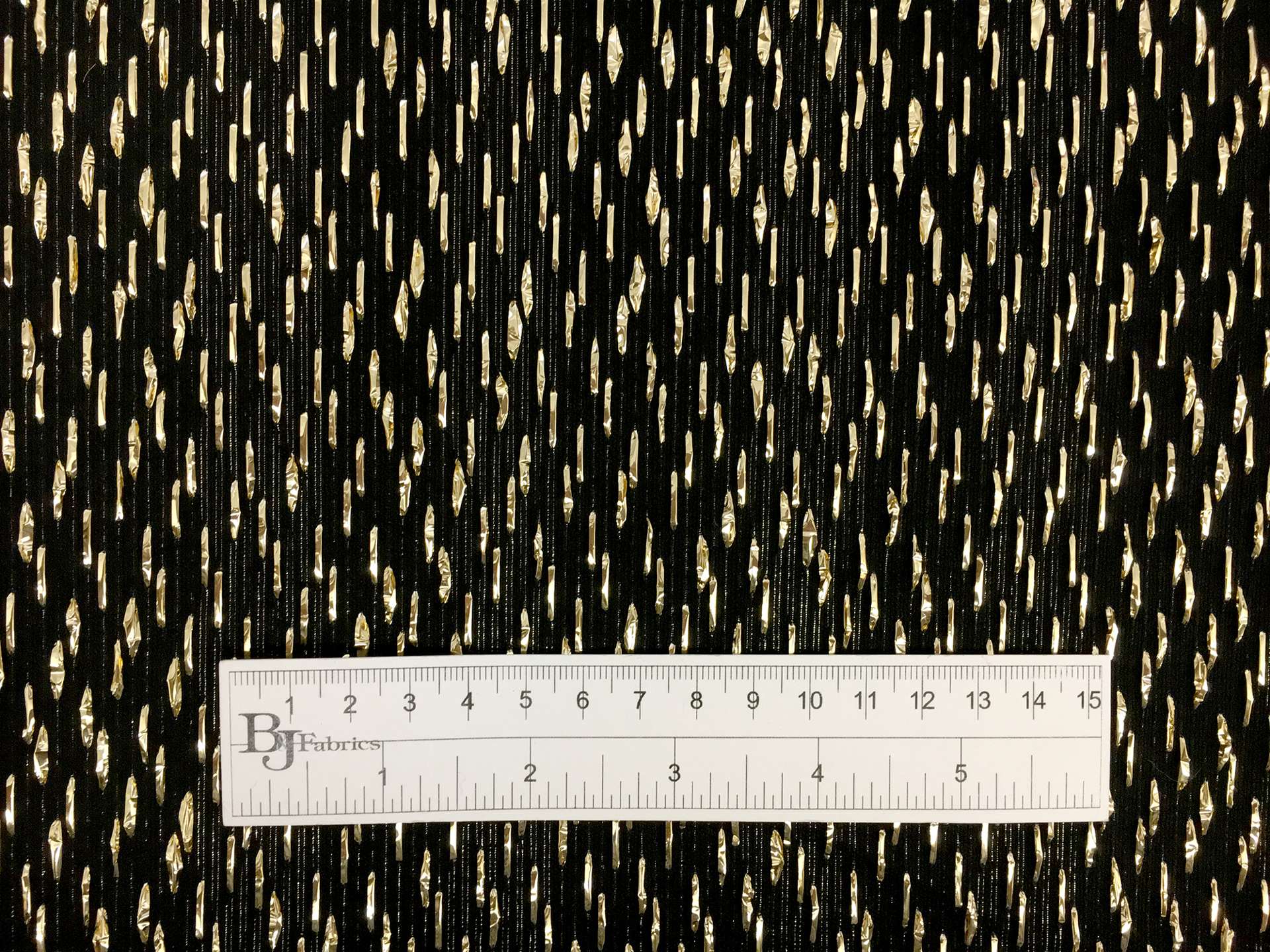 Metallic Raffia in Gold