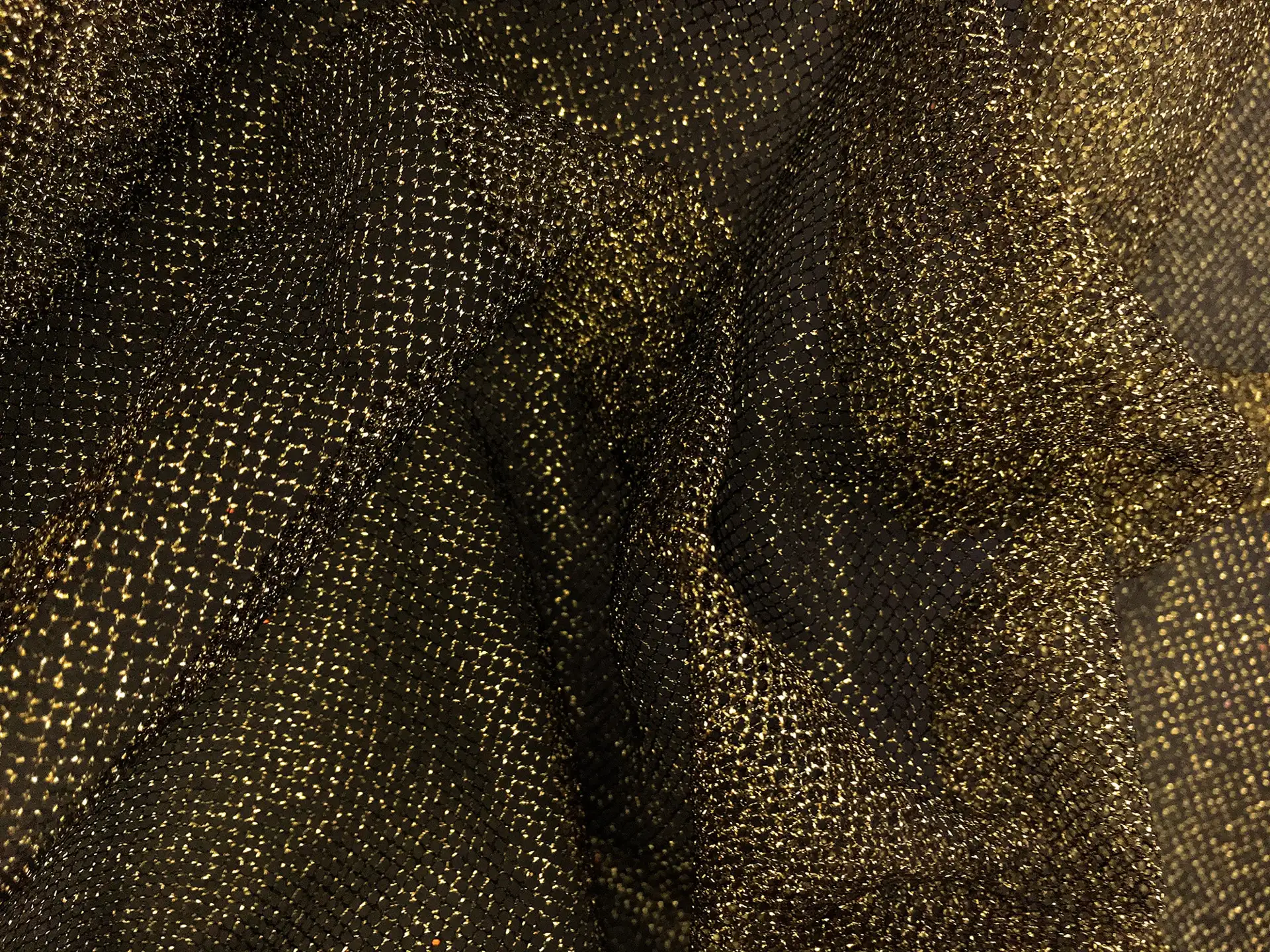 Metallic Illusion in Black and Antique Gold