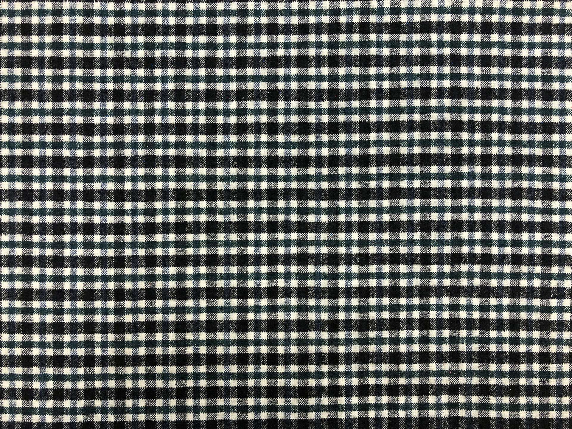Italian Stretch Tattersall Plaid Suiting in Hunter Green