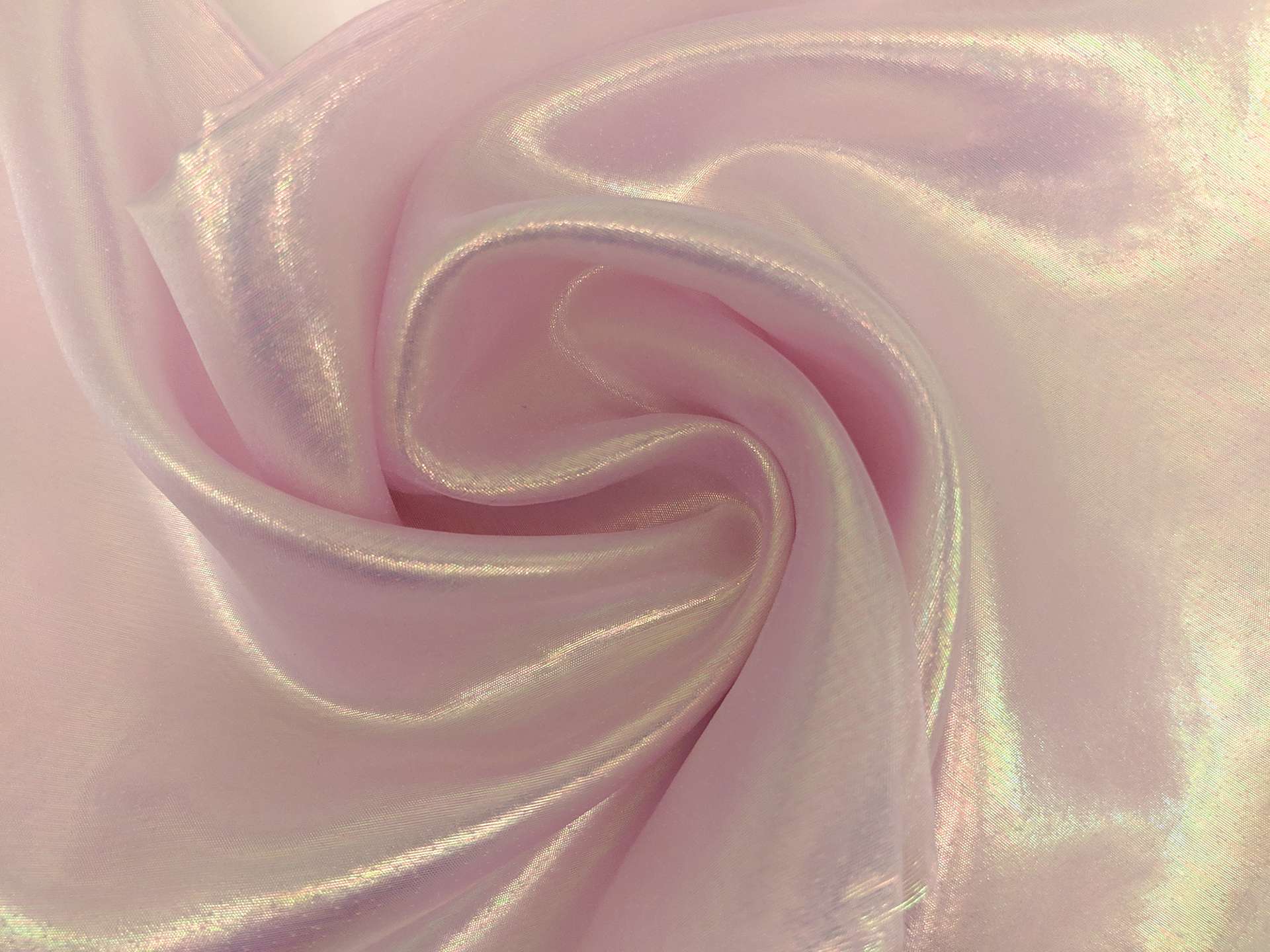 Sheer Opalescent Organza in Lilac