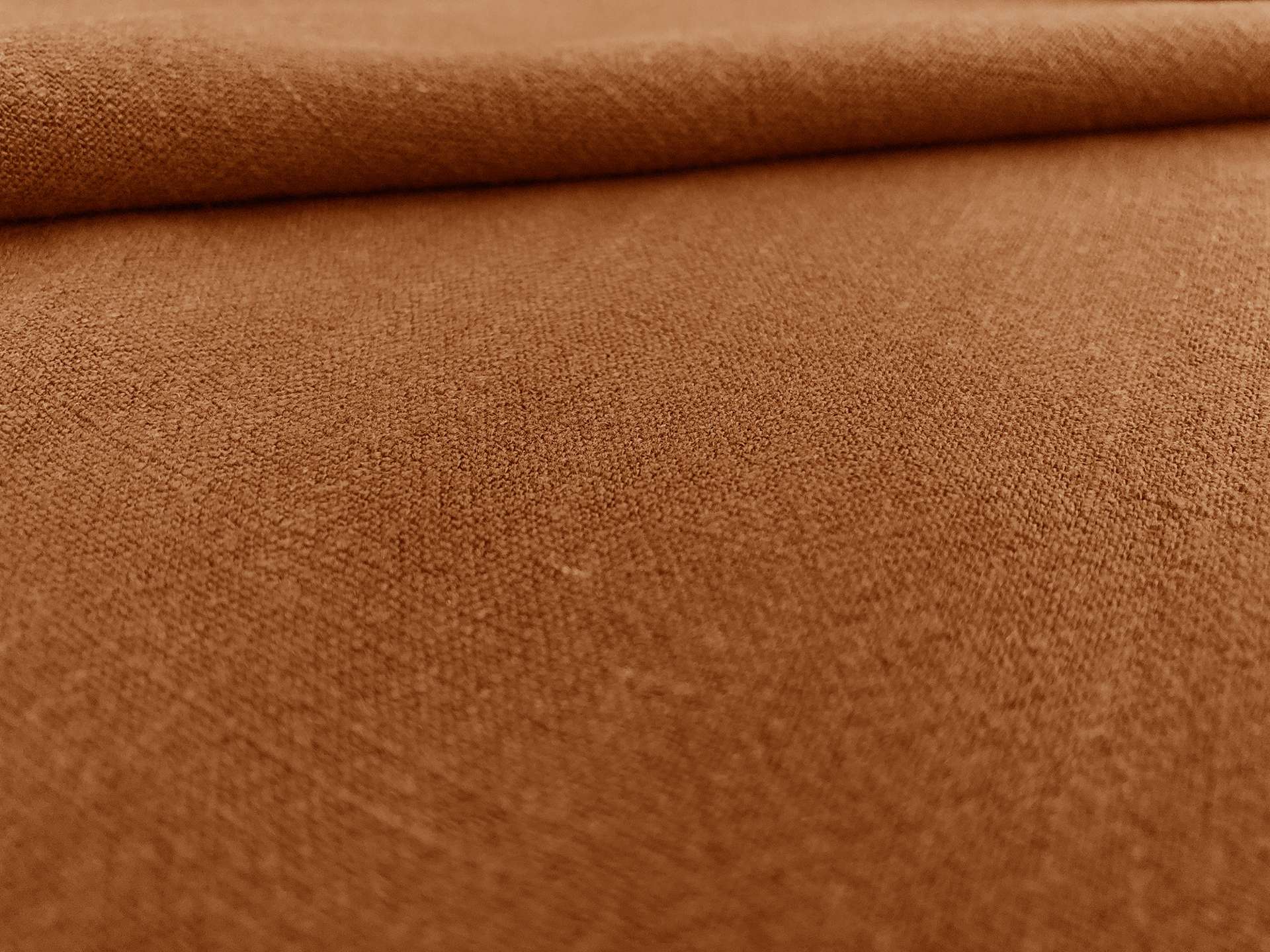 Sustainable Viscose Linen Blend Noil in Cinnamon