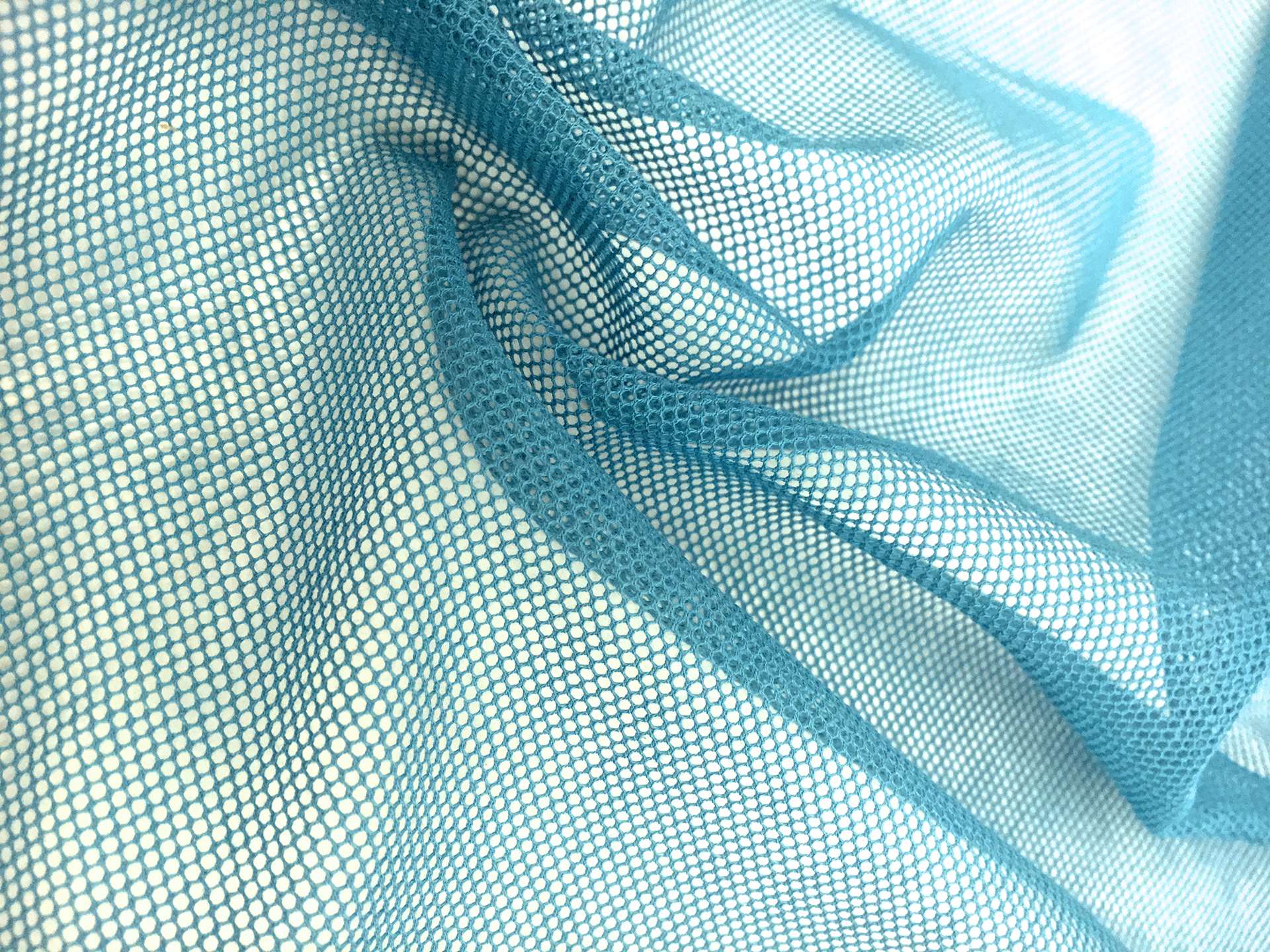 English Cotton Bobbinet in Turquoise