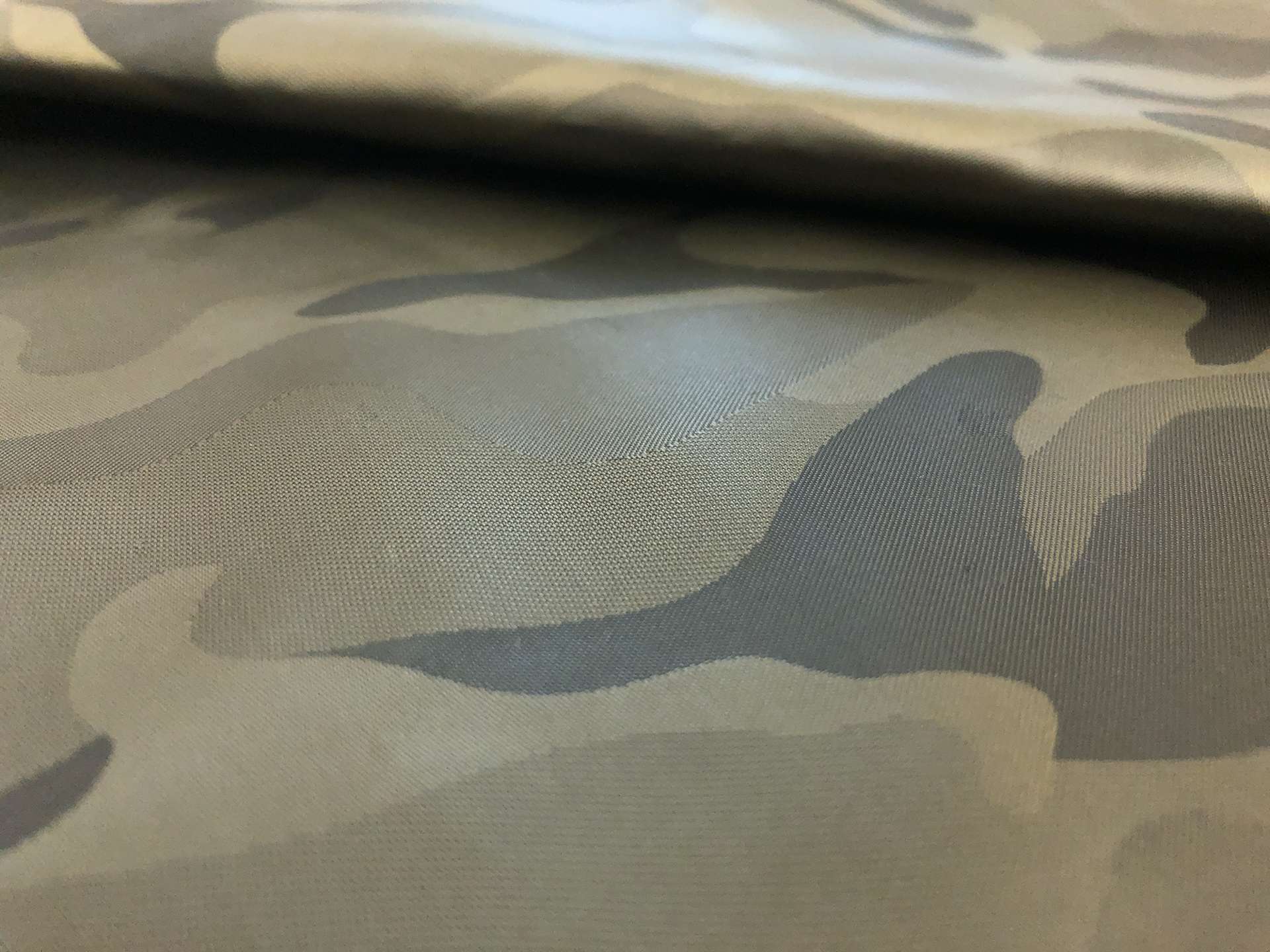 Polyester Camo Jacquard Rainwear in Green