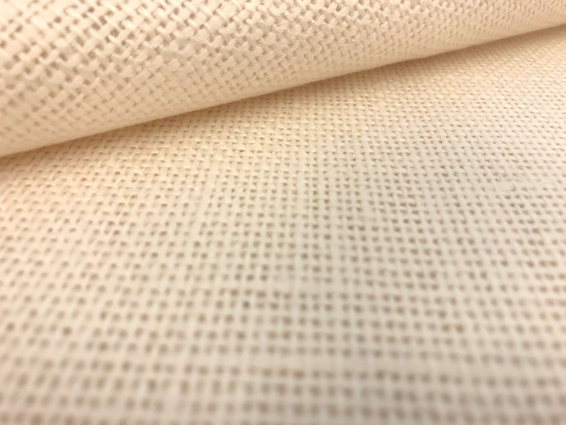 Linen Burlap in Ecru