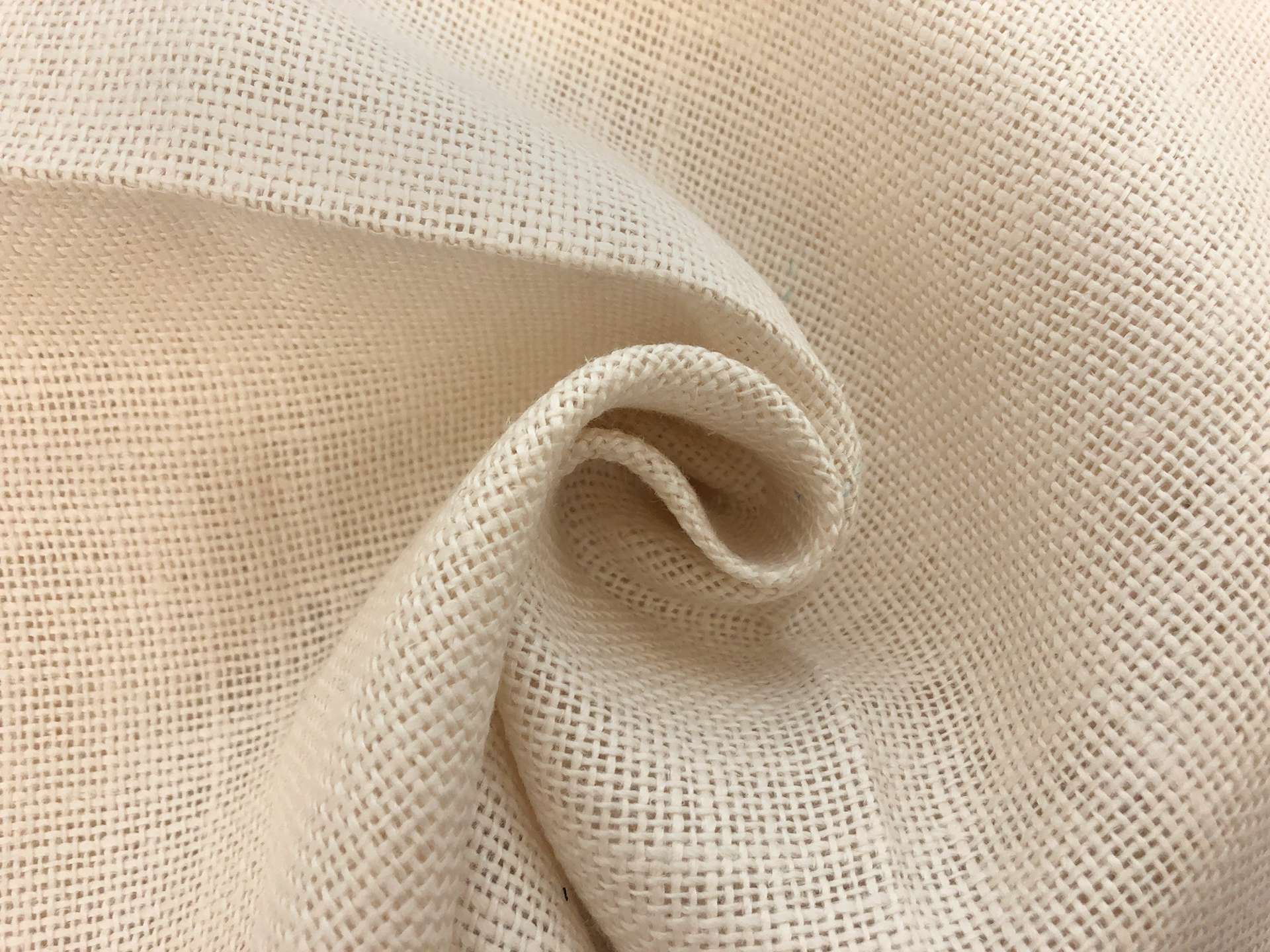 Linen Burlap in Ecru