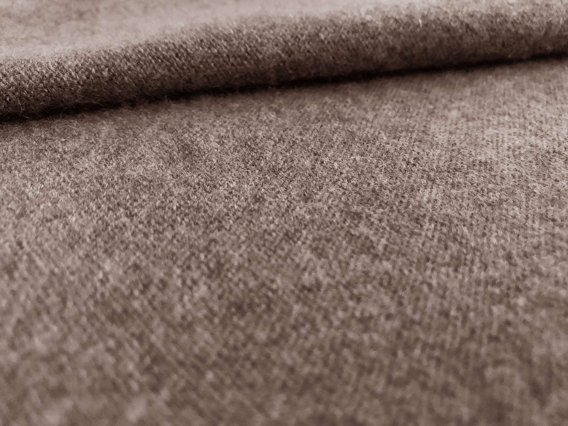Cashmere Knit in Falcon Taupe
