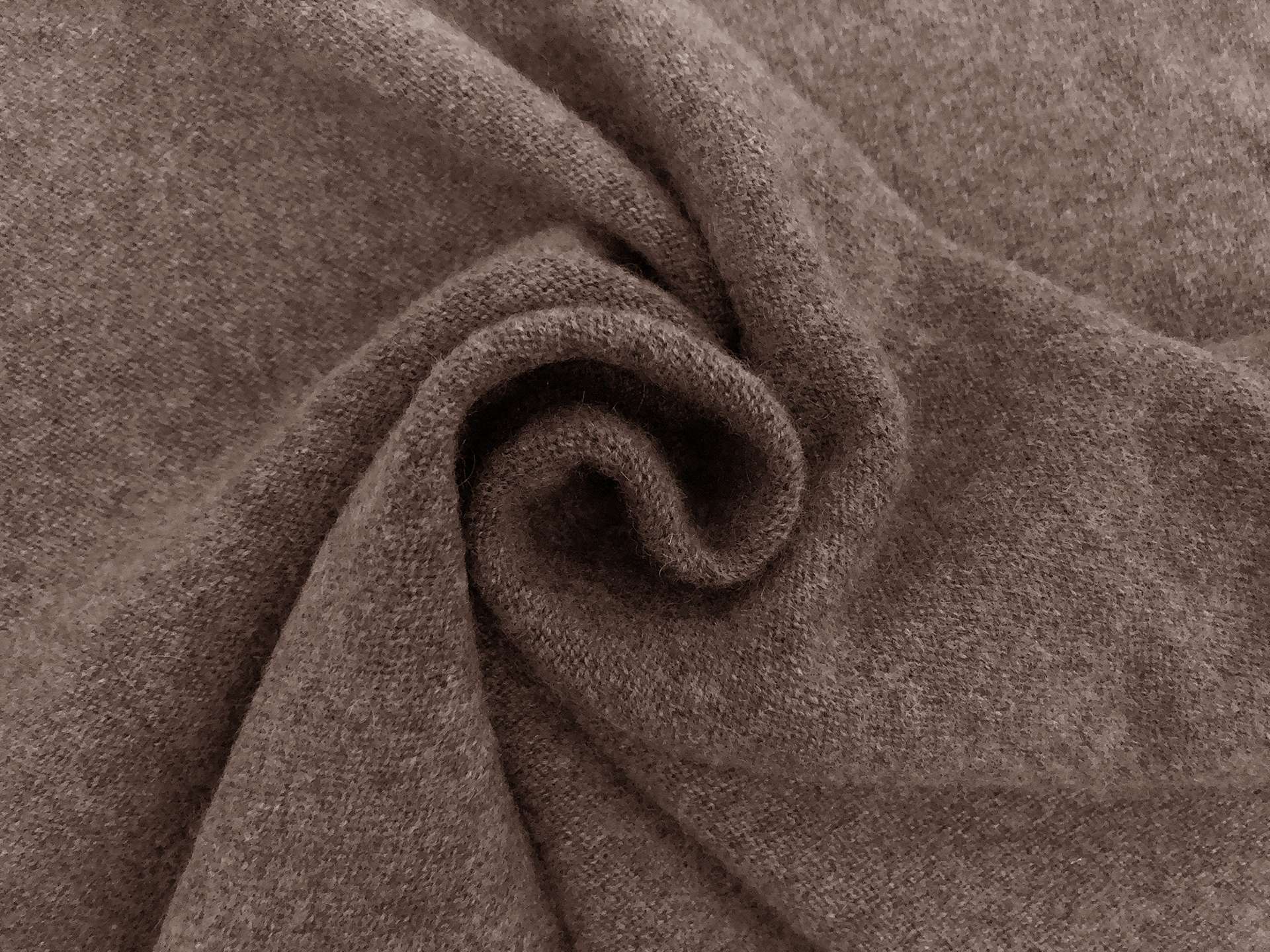 Cashmere Knit in Falcon Taupe
