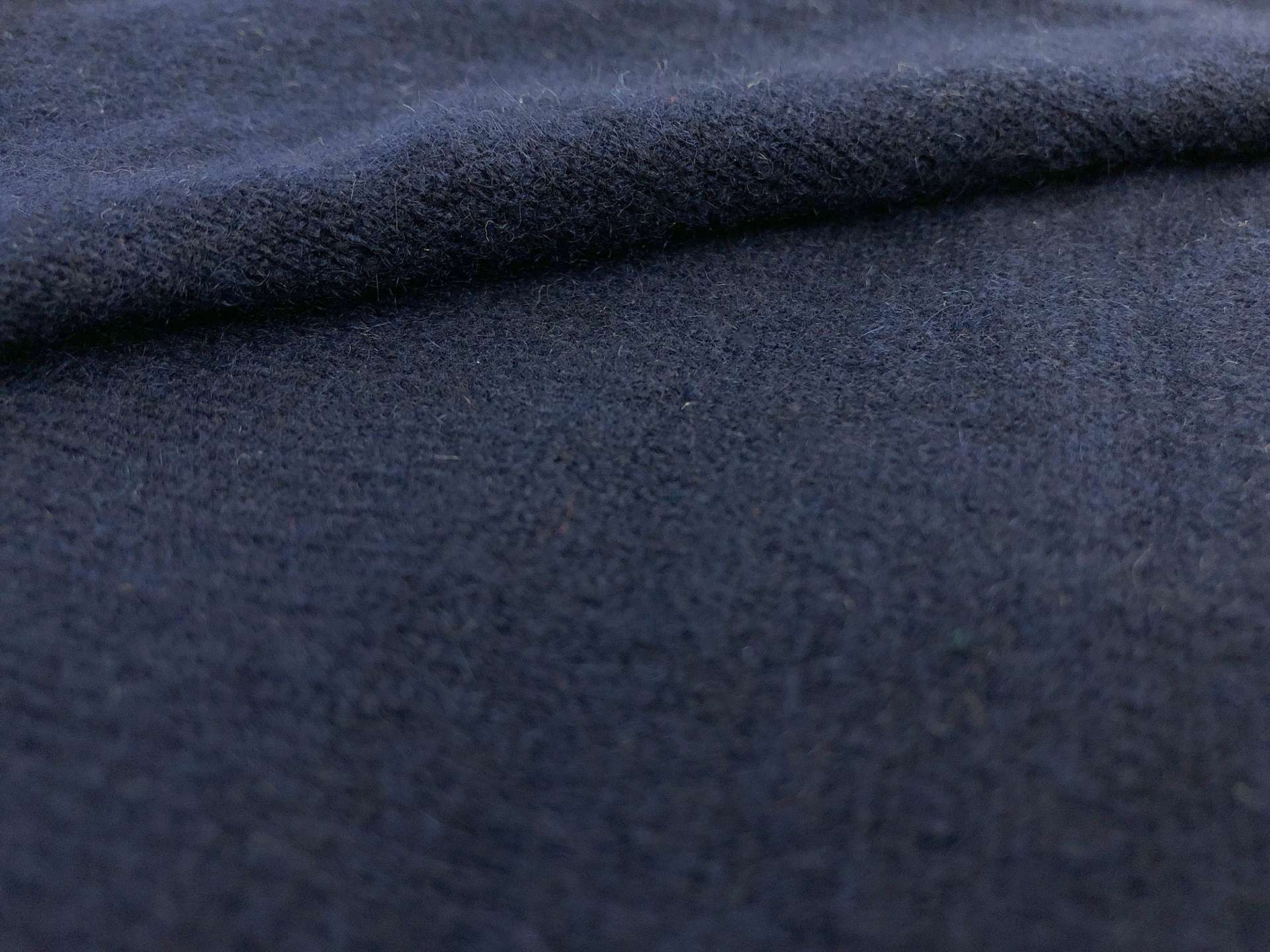 Cashmere Knit in Navy Cosmo