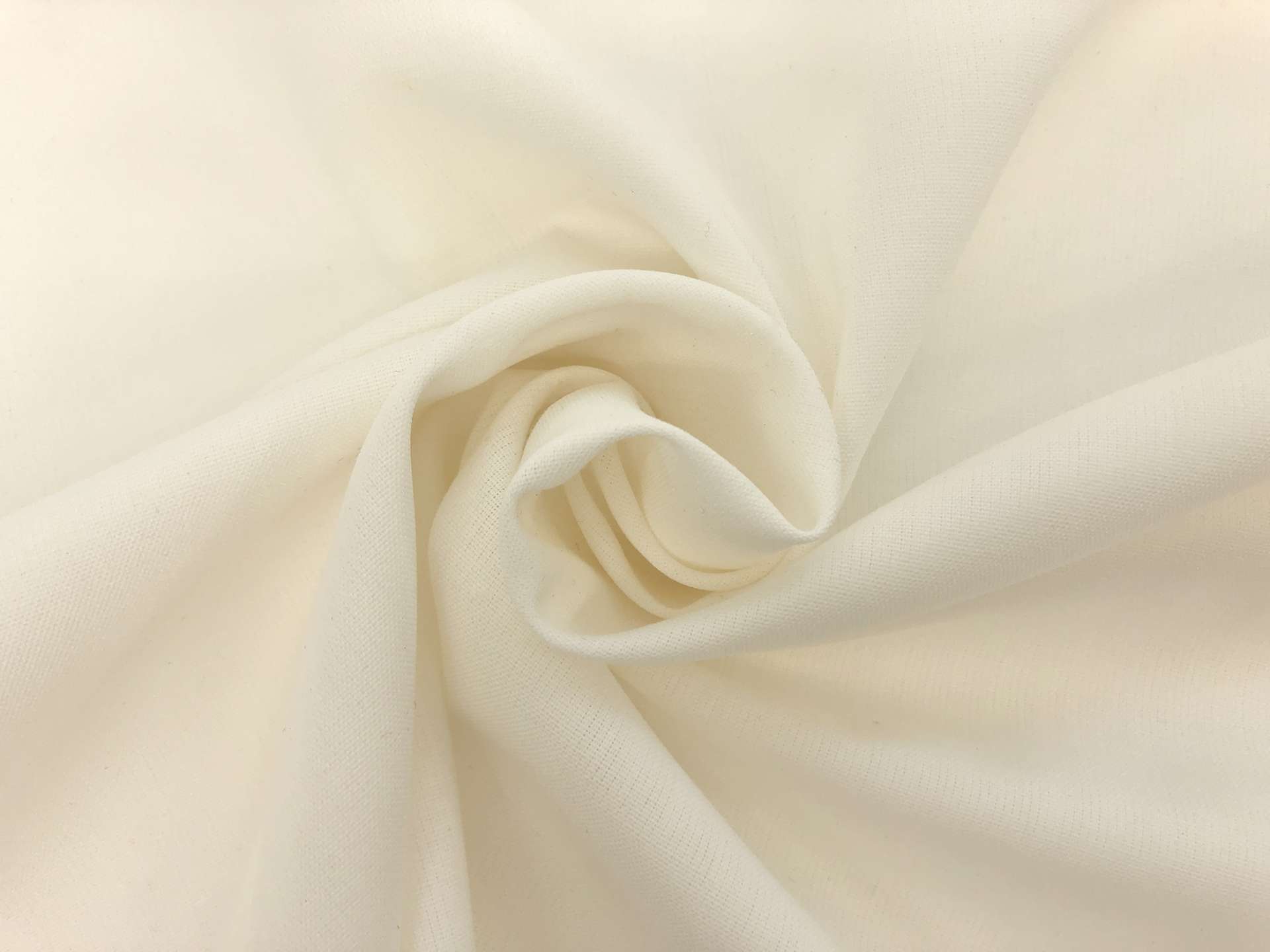 Italian Stretch Wool Blend Suiting in Ivory