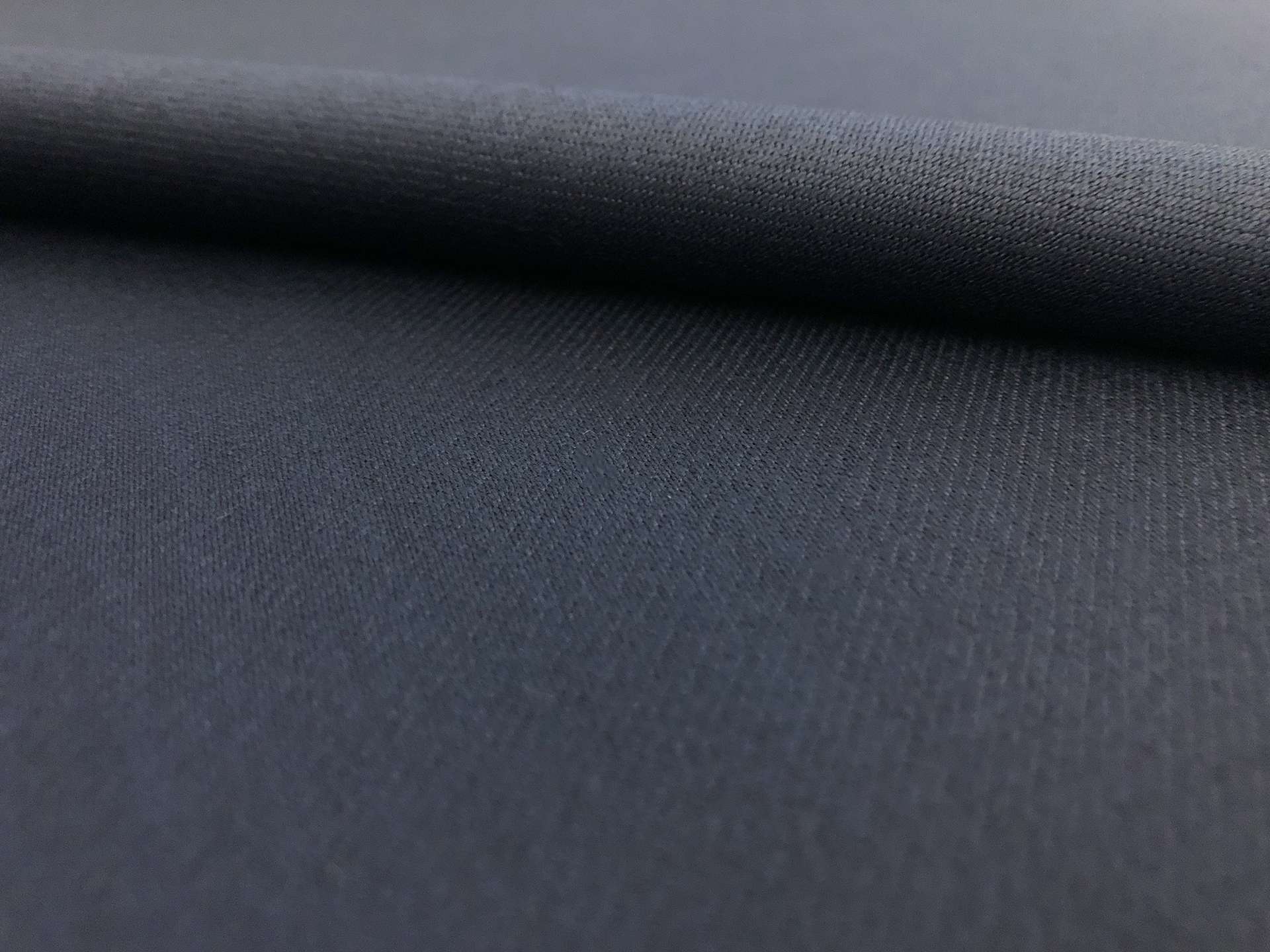 Italian Wool Satin Faille in Midnight Navy