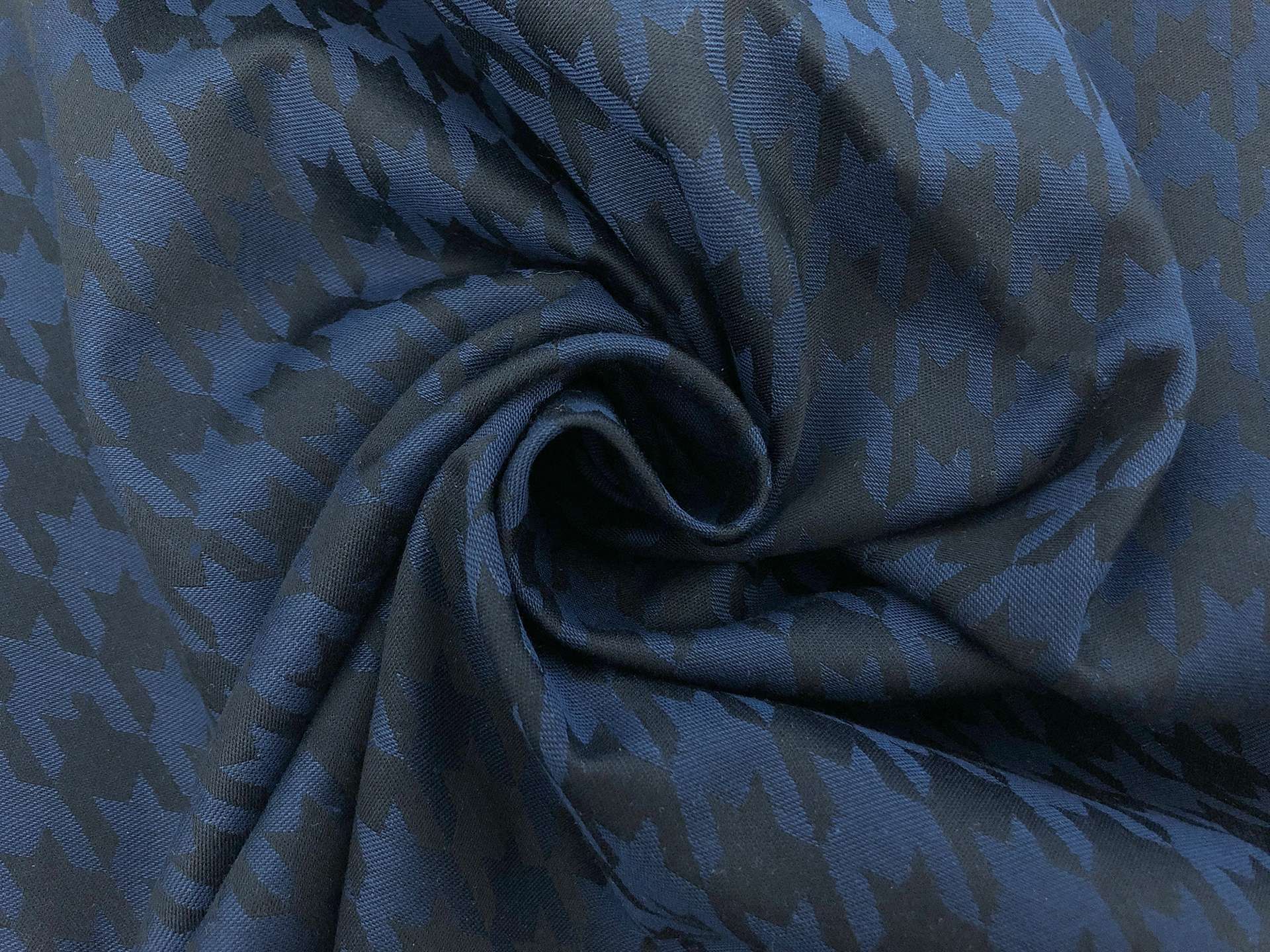 Cotton Houndstooth Jacquard in Ink Black
