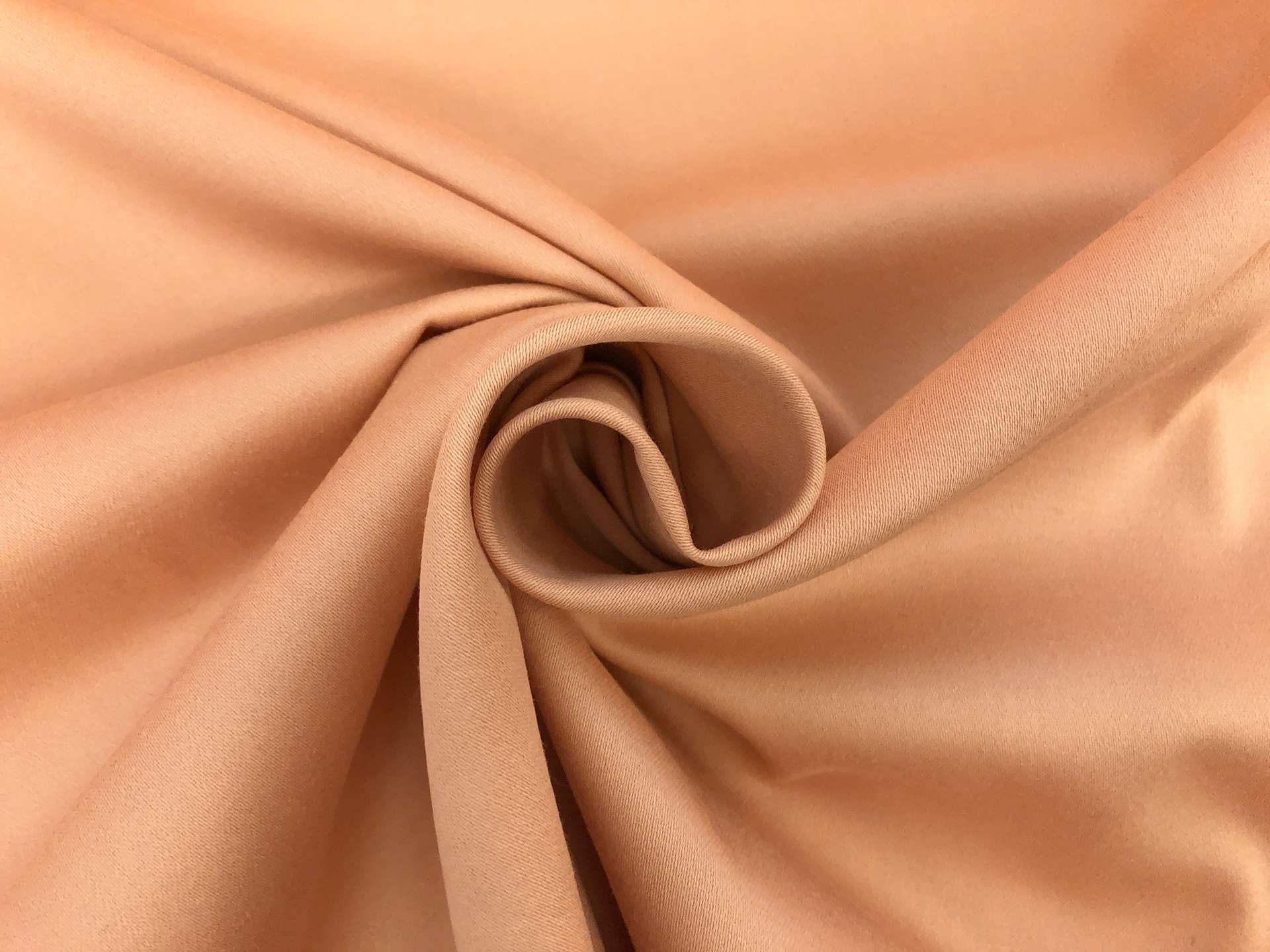 Italian Stretch Cotton Sateen in Peach