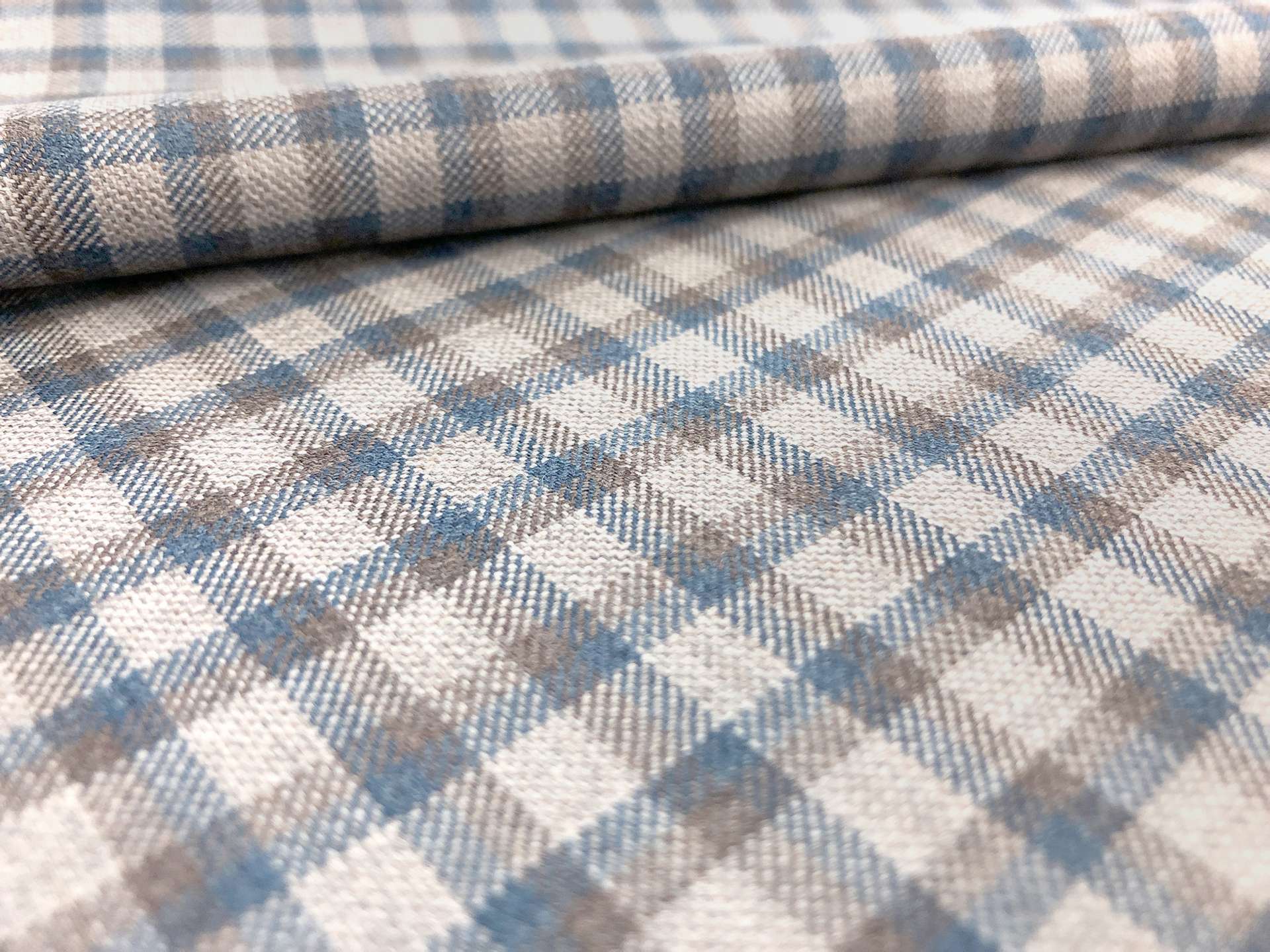 Italian Loro Piana Wool Super 130's Tattersall Plaid Suiting in Light Grey