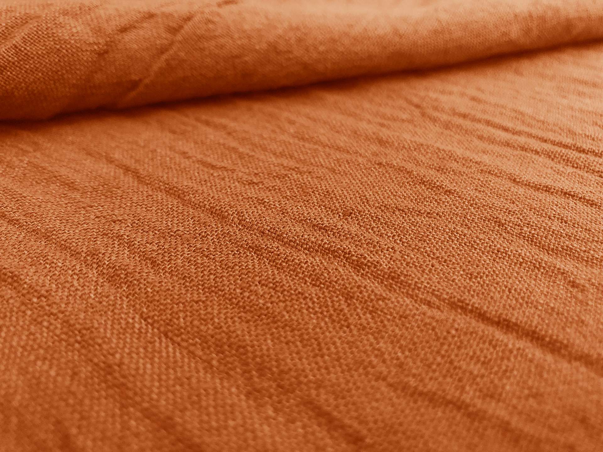 Crinkled Linen Gauze in Auburn