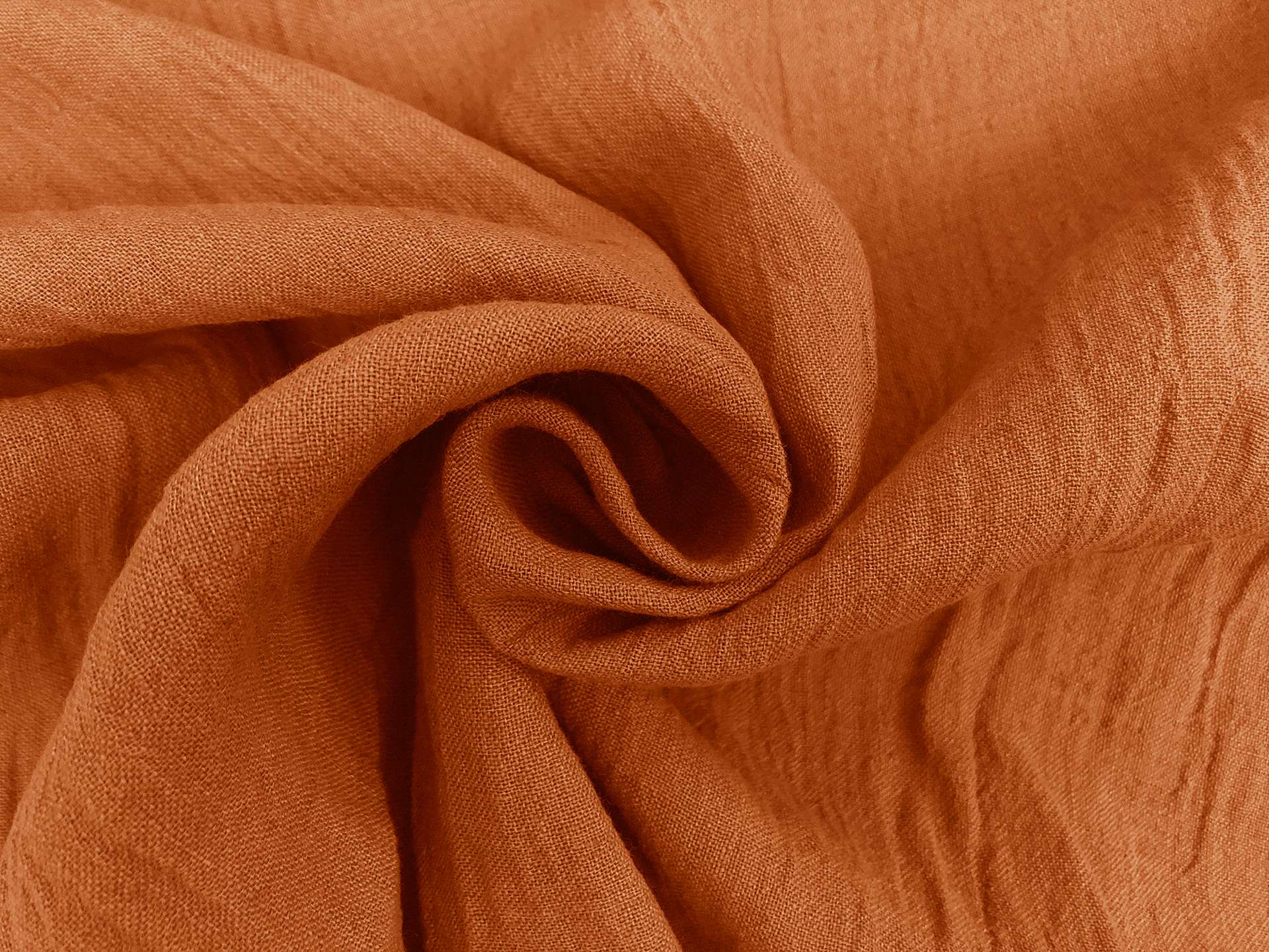 Crinkled Linen Gauze in Auburn