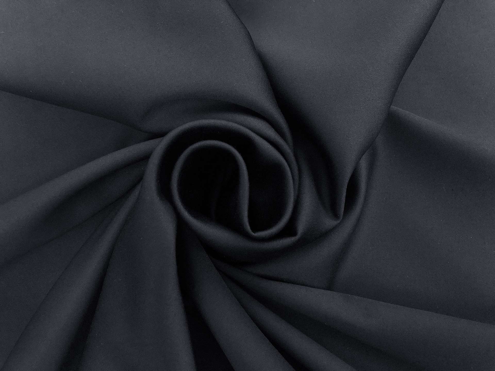 Lightweight Stretch Cotton Sateen in Midnight Navy